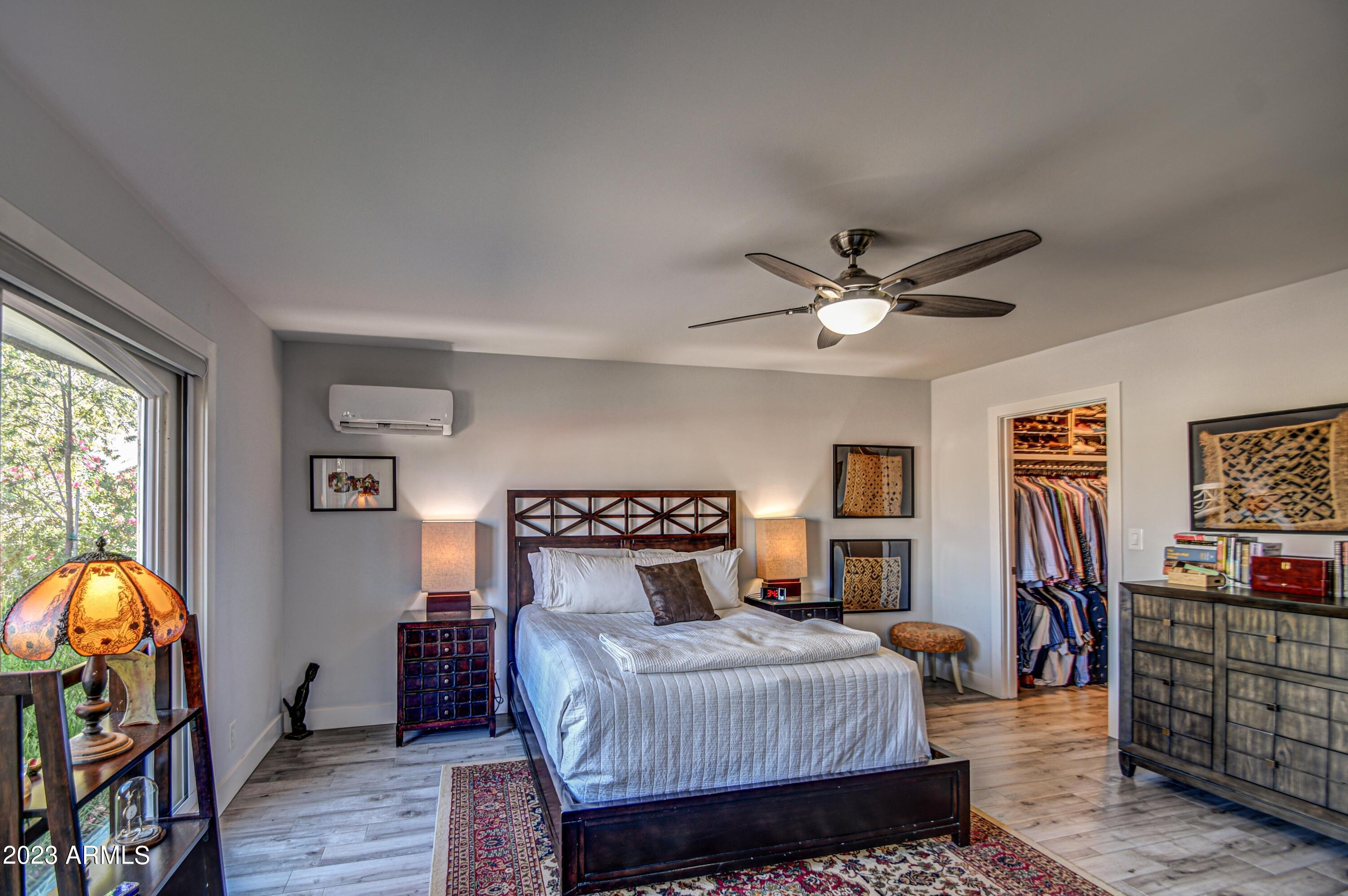 5674 N 12TH Street, Phoenix