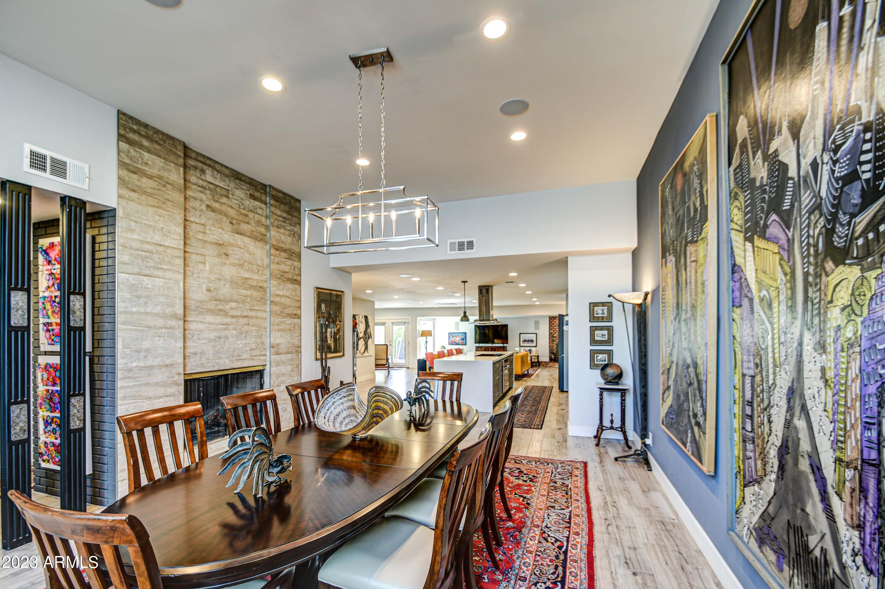 5674 N 12TH Street, Phoenix