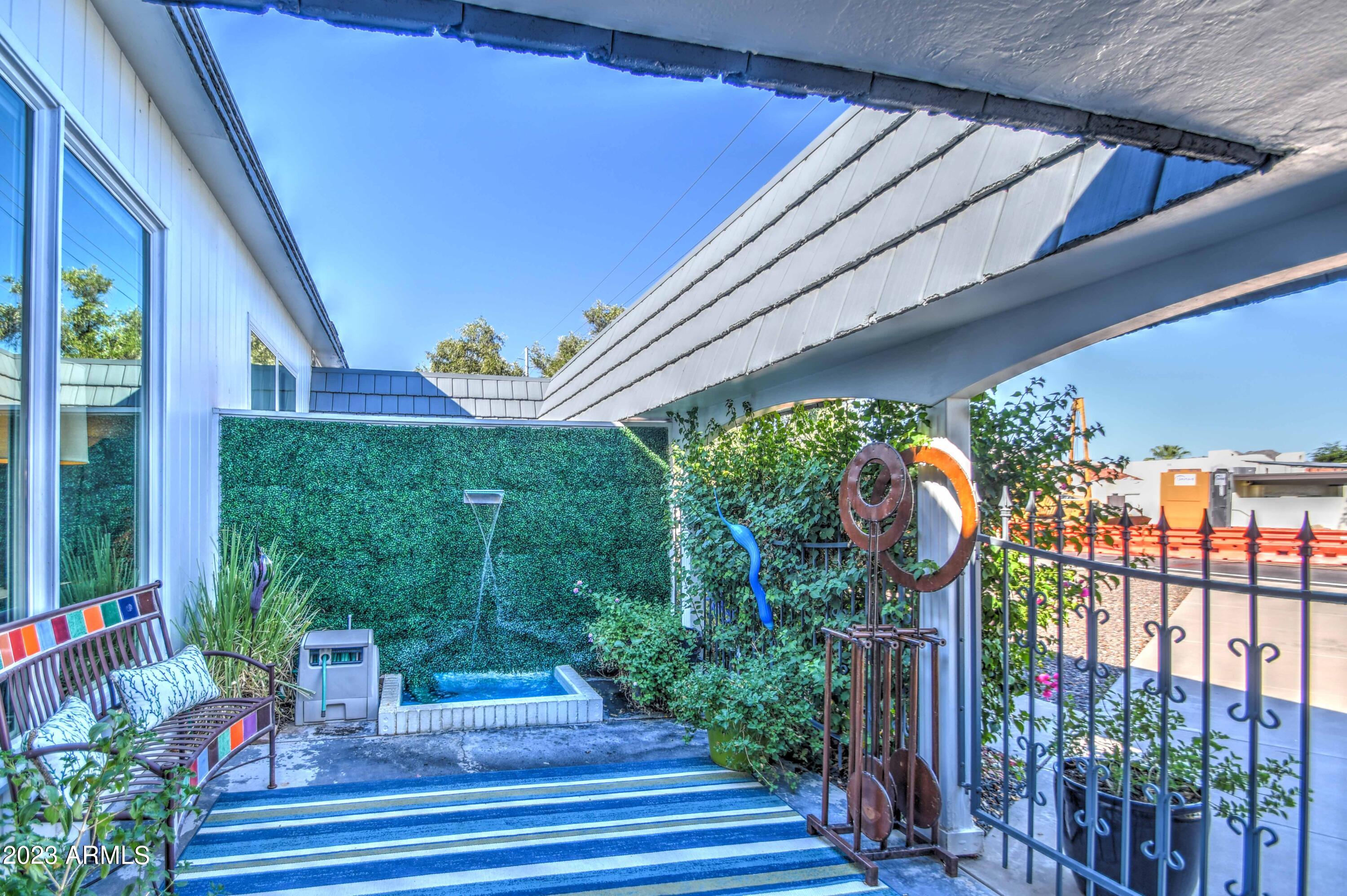 5674 N 12TH Street, Phoenix