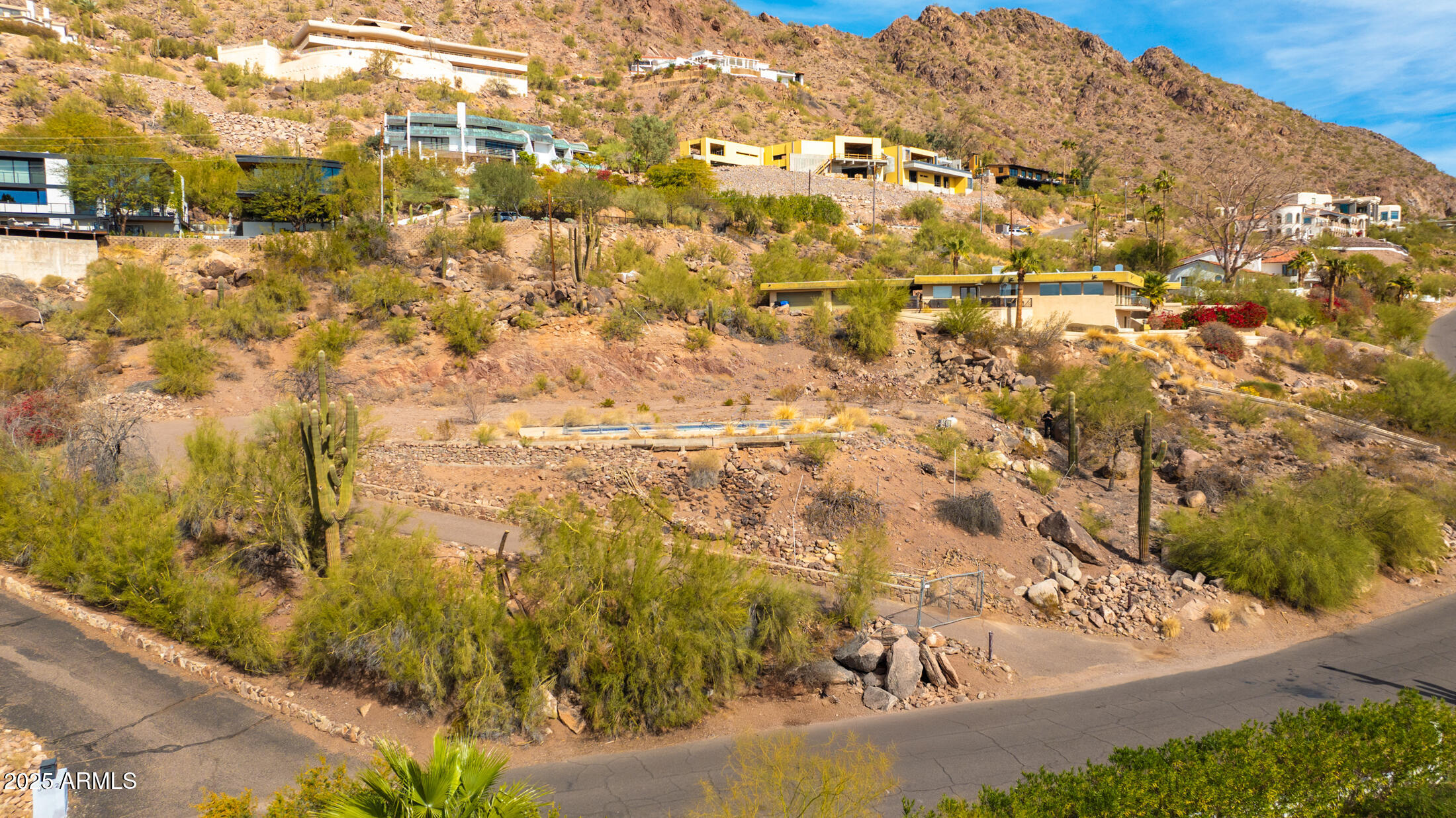 5418 E WONDERVIEW Road, 33