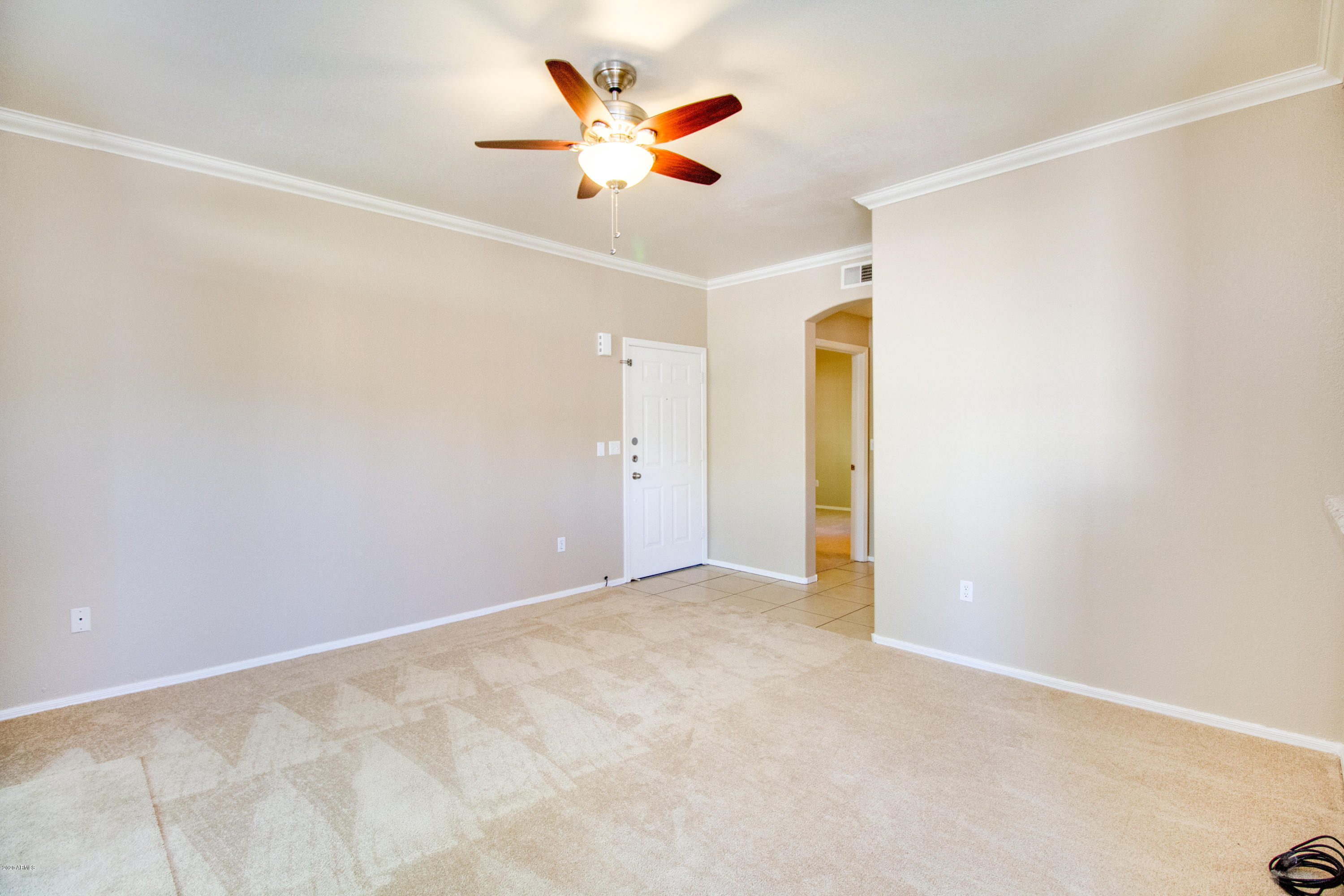 5335 E SHEA Boulevard 1051