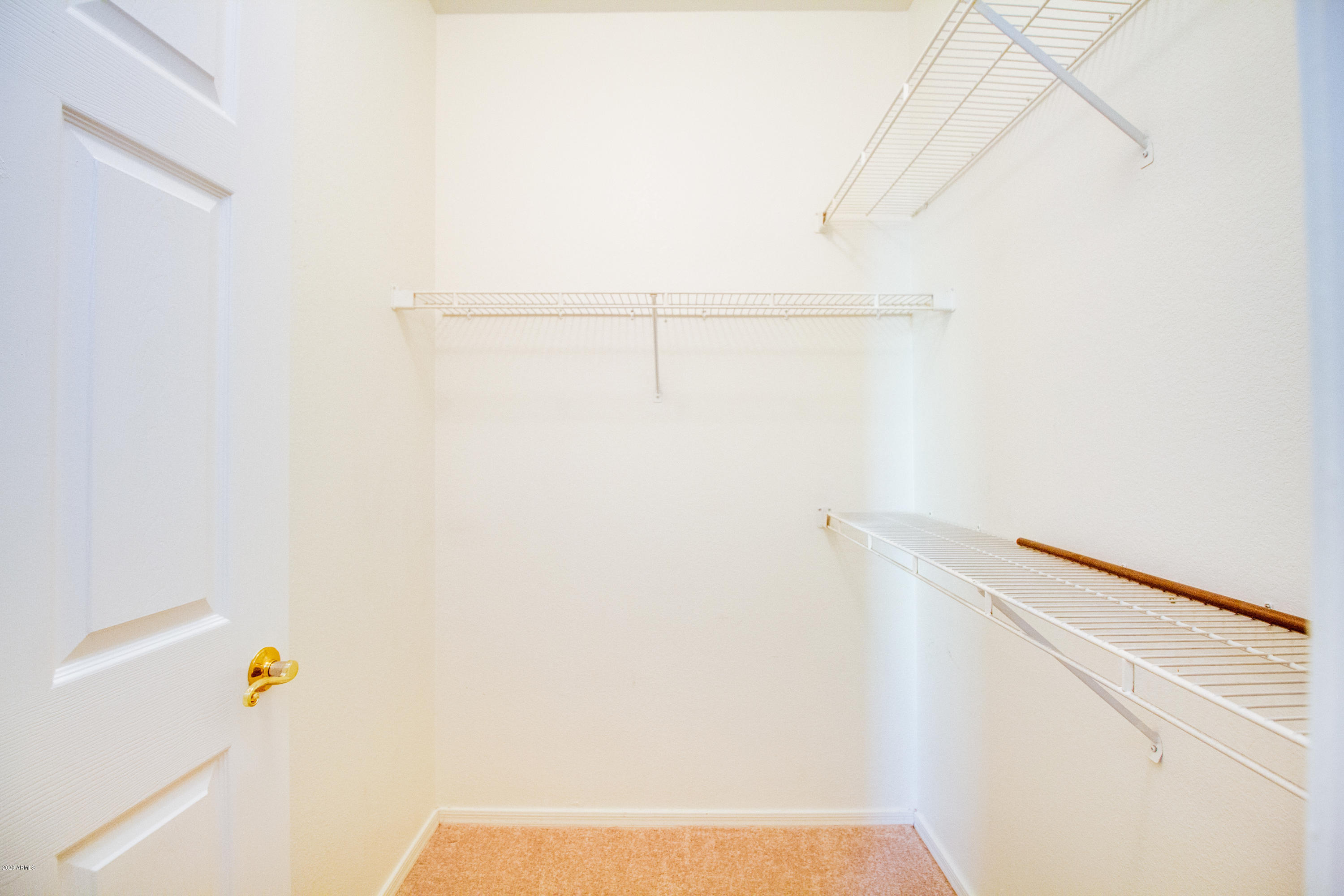 5335 E SHEA Boulevard 1051