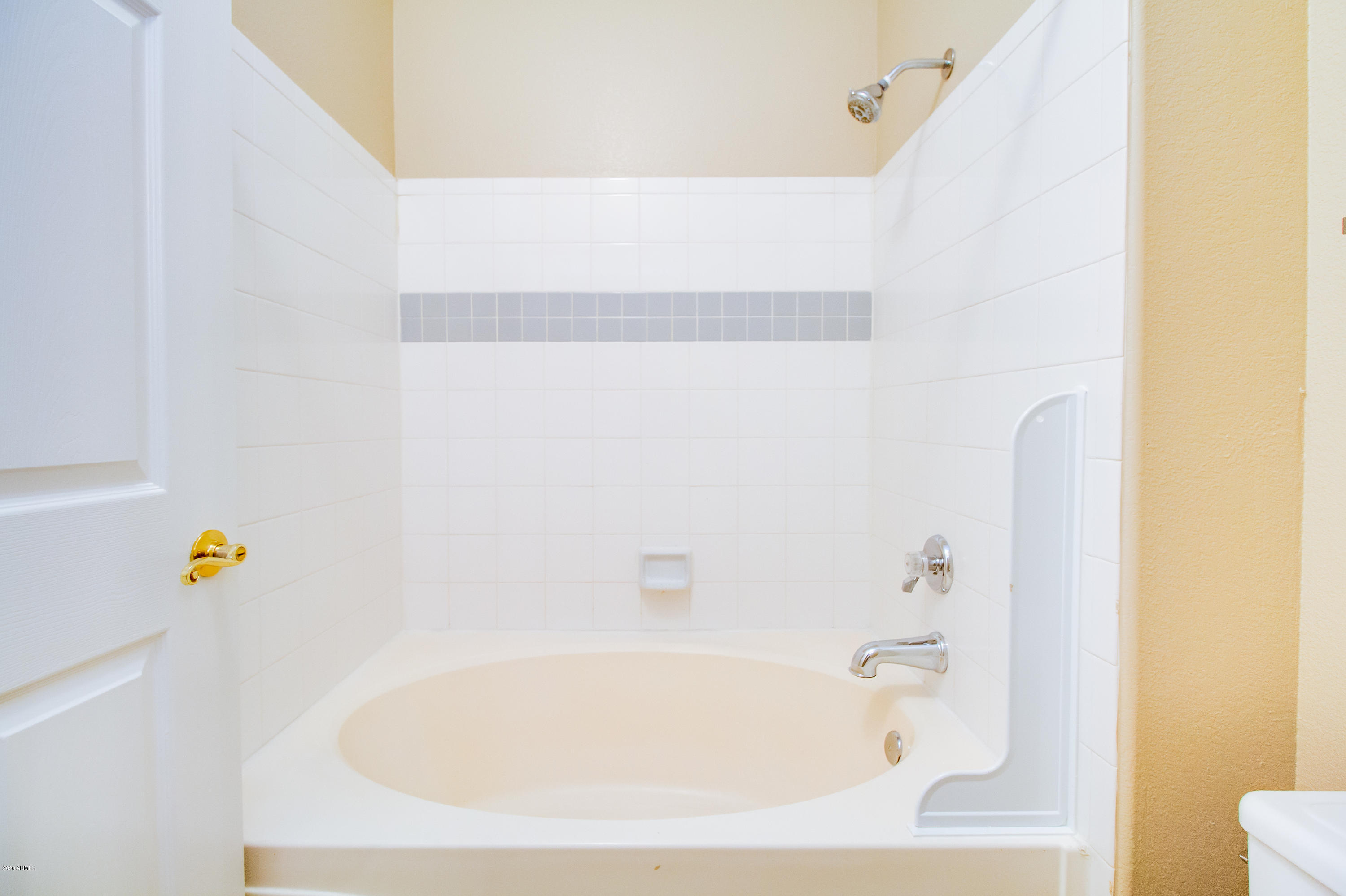 5335 E SHEA Boulevard 1051