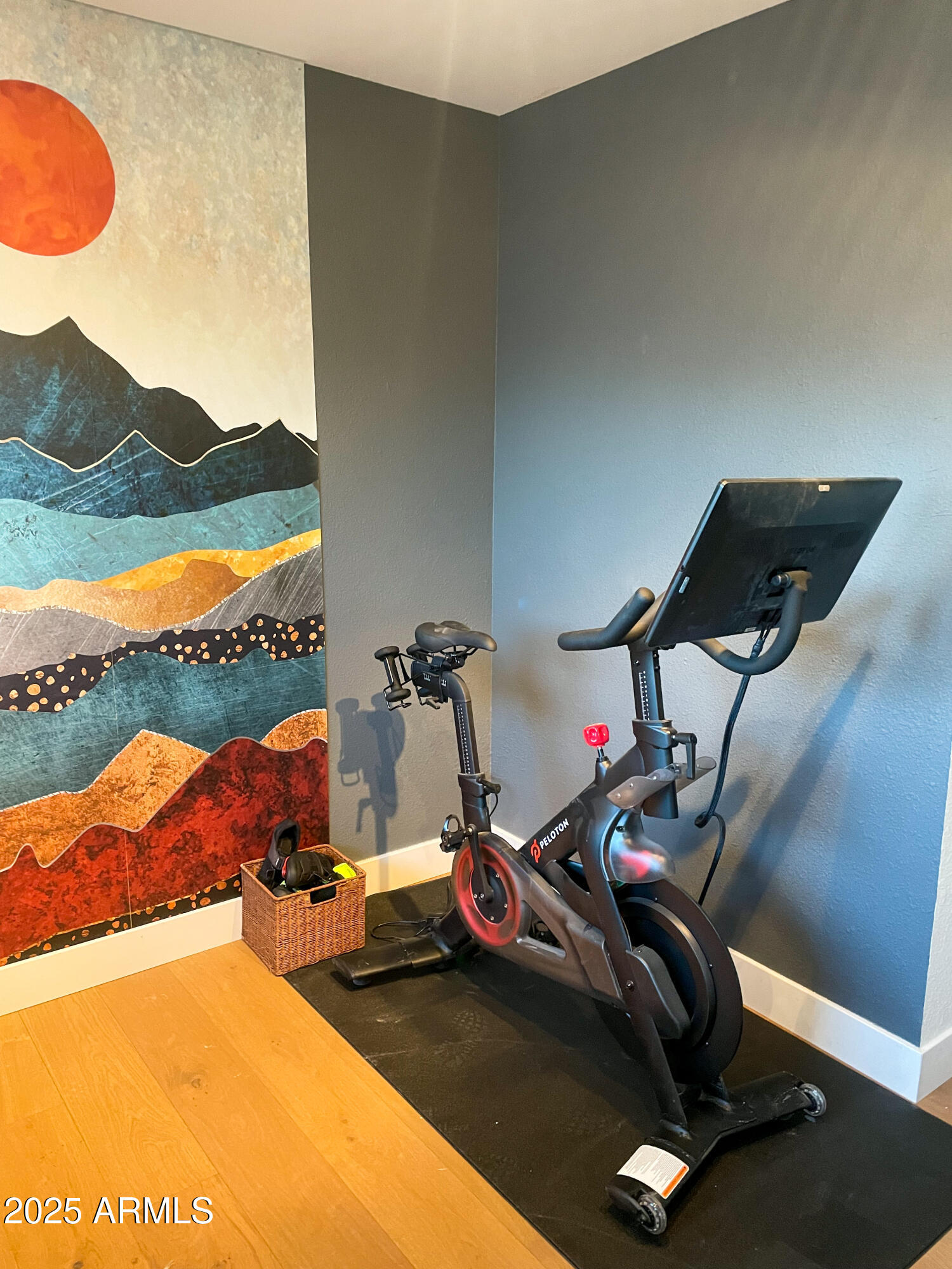 8740 E MULBERRY Street