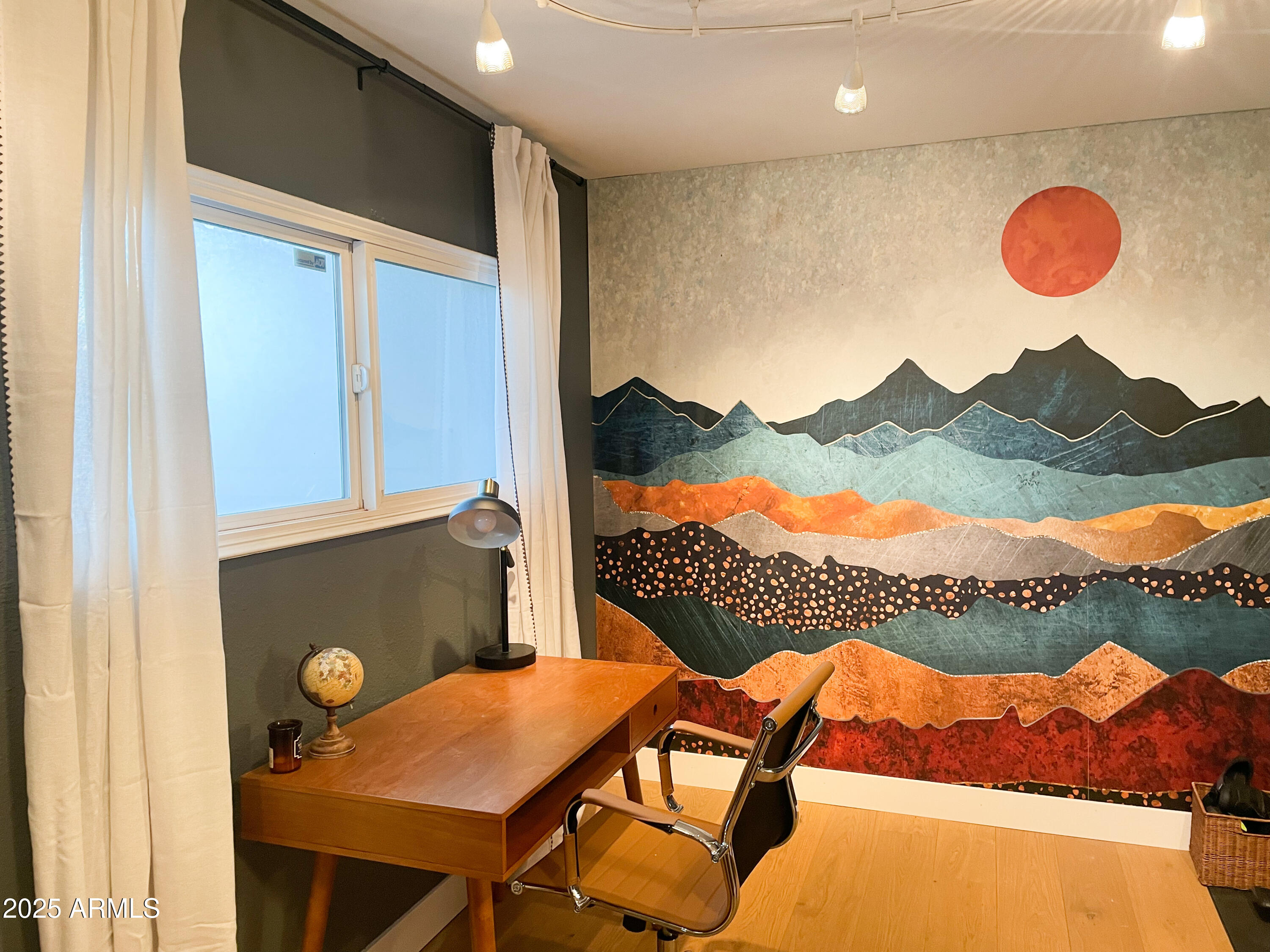 8740 E MULBERRY Street