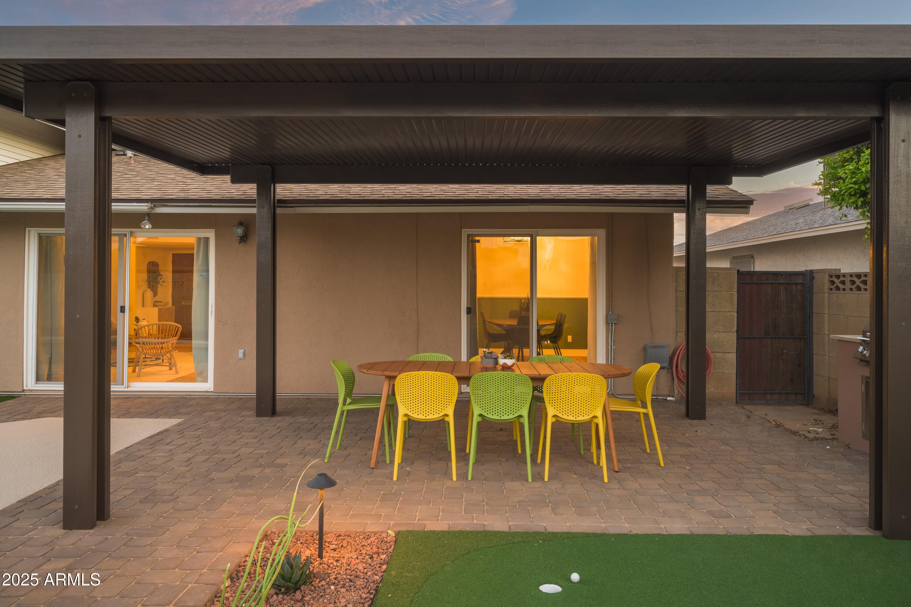 8740 E MULBERRY Street