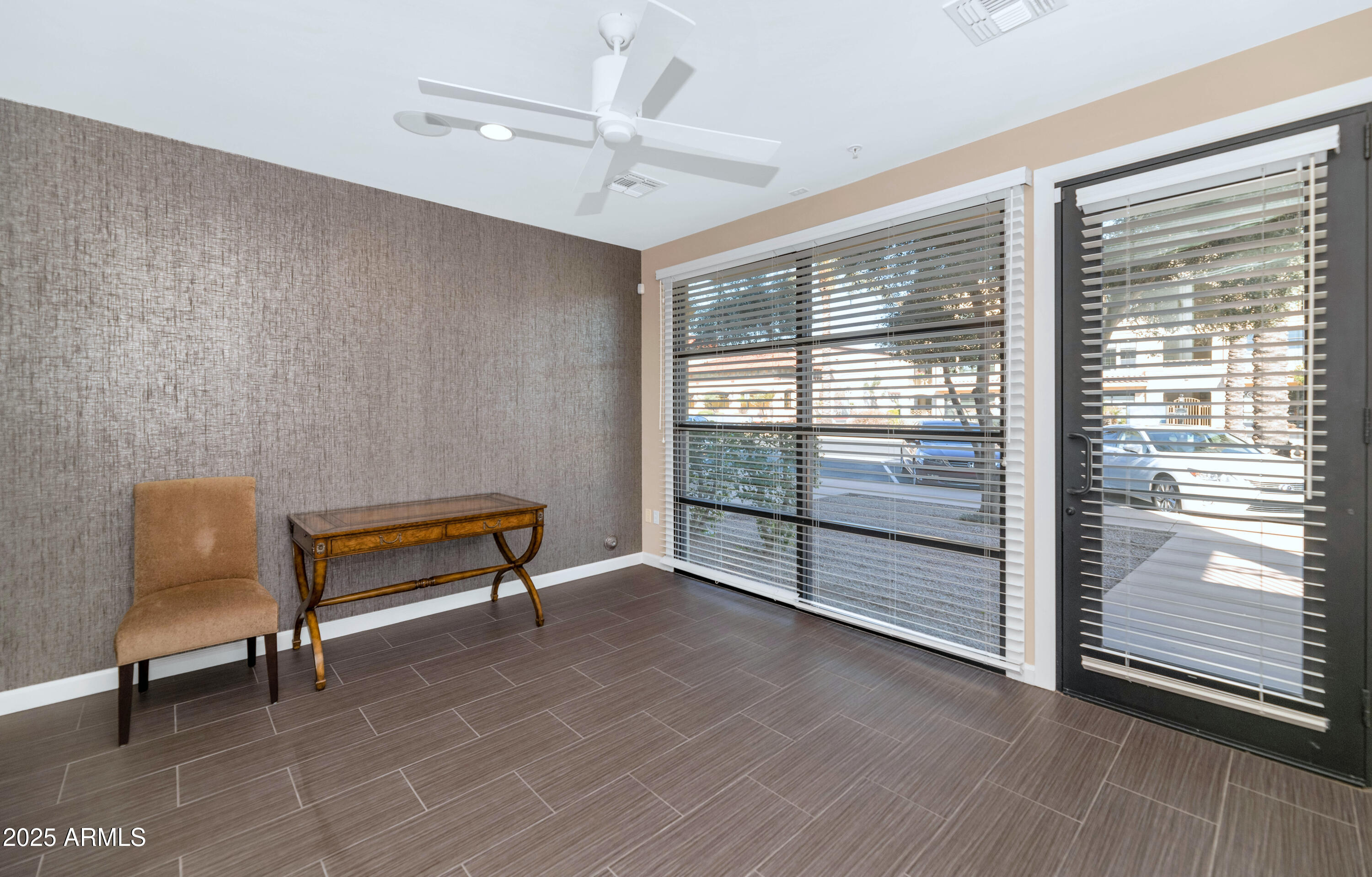7295 N SCOTTSDALE Road, 1004