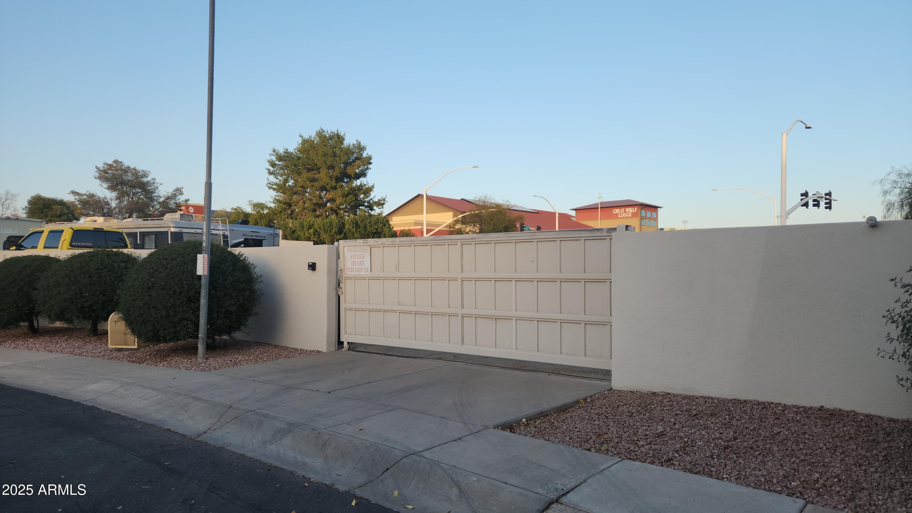 8749 E Via de Sereno