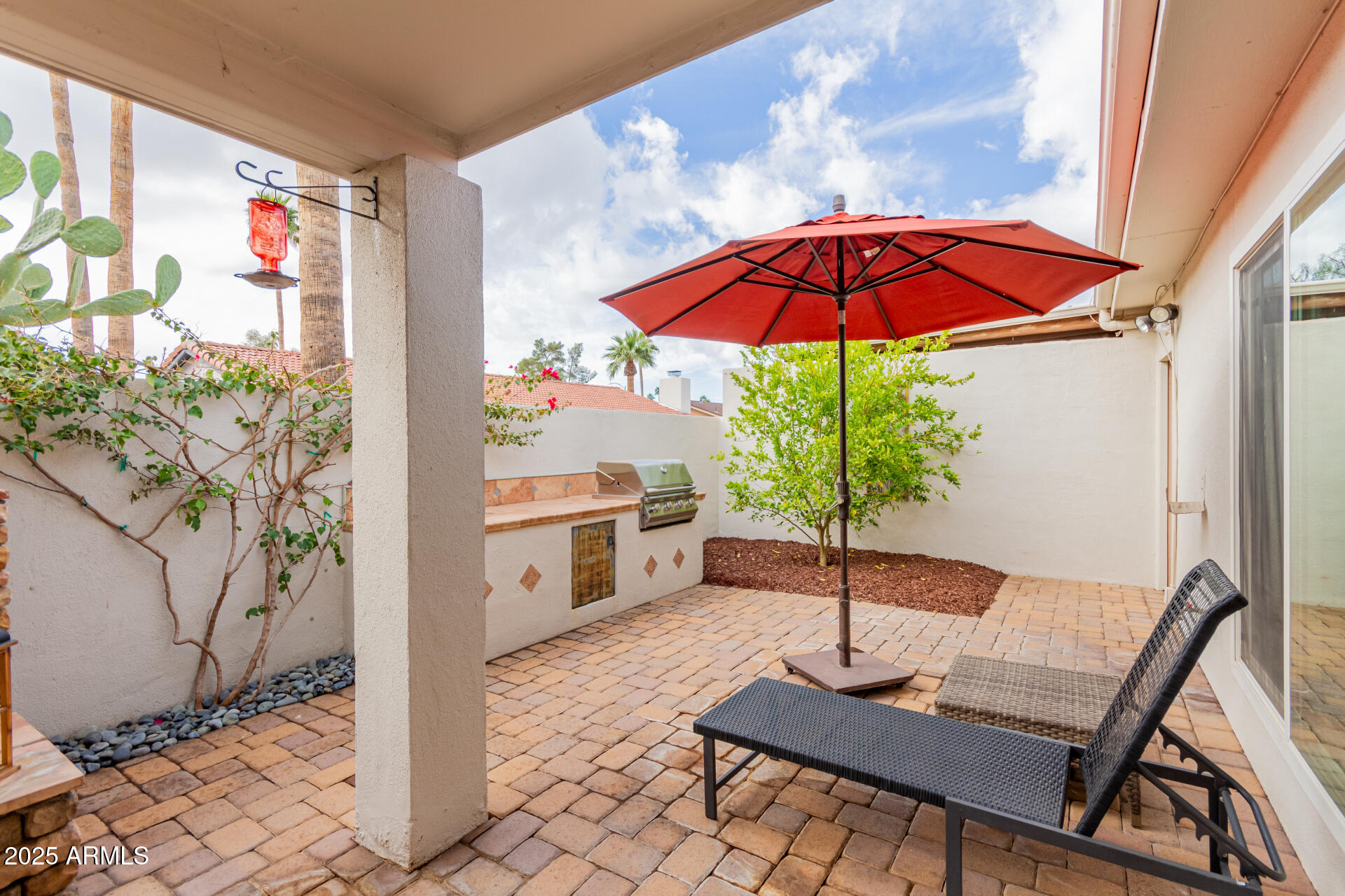 8749 E Via de Sereno