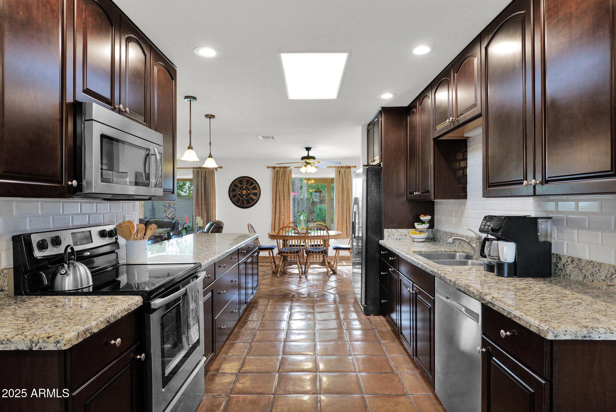 9517 W CEDAR HILL Circle N