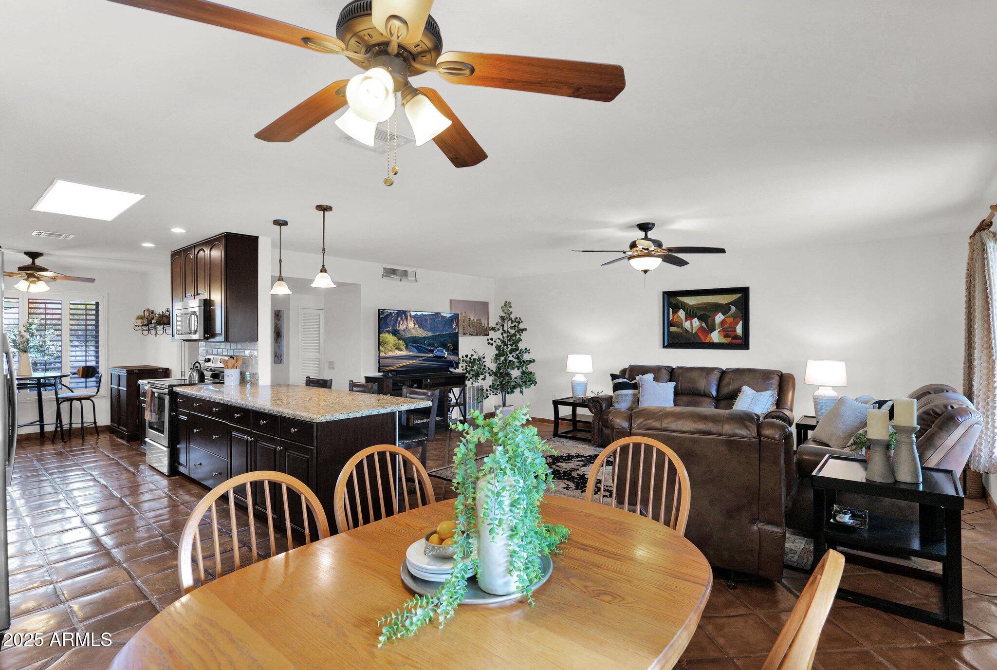 9517 W CEDAR HILL Circle N