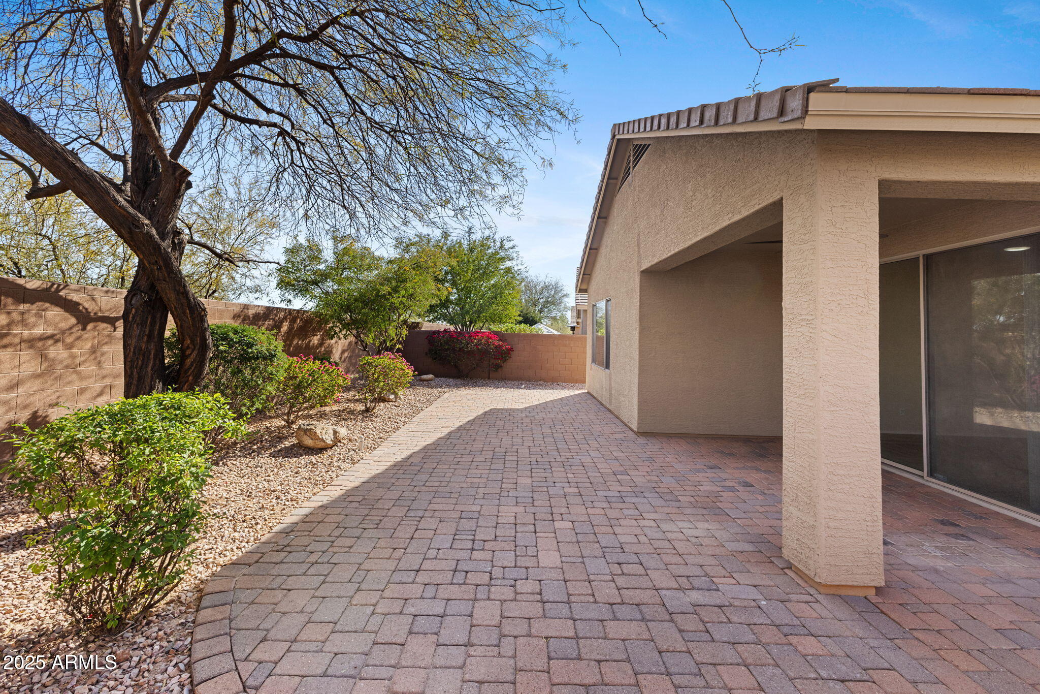 40249 N LA CANTERA Drive