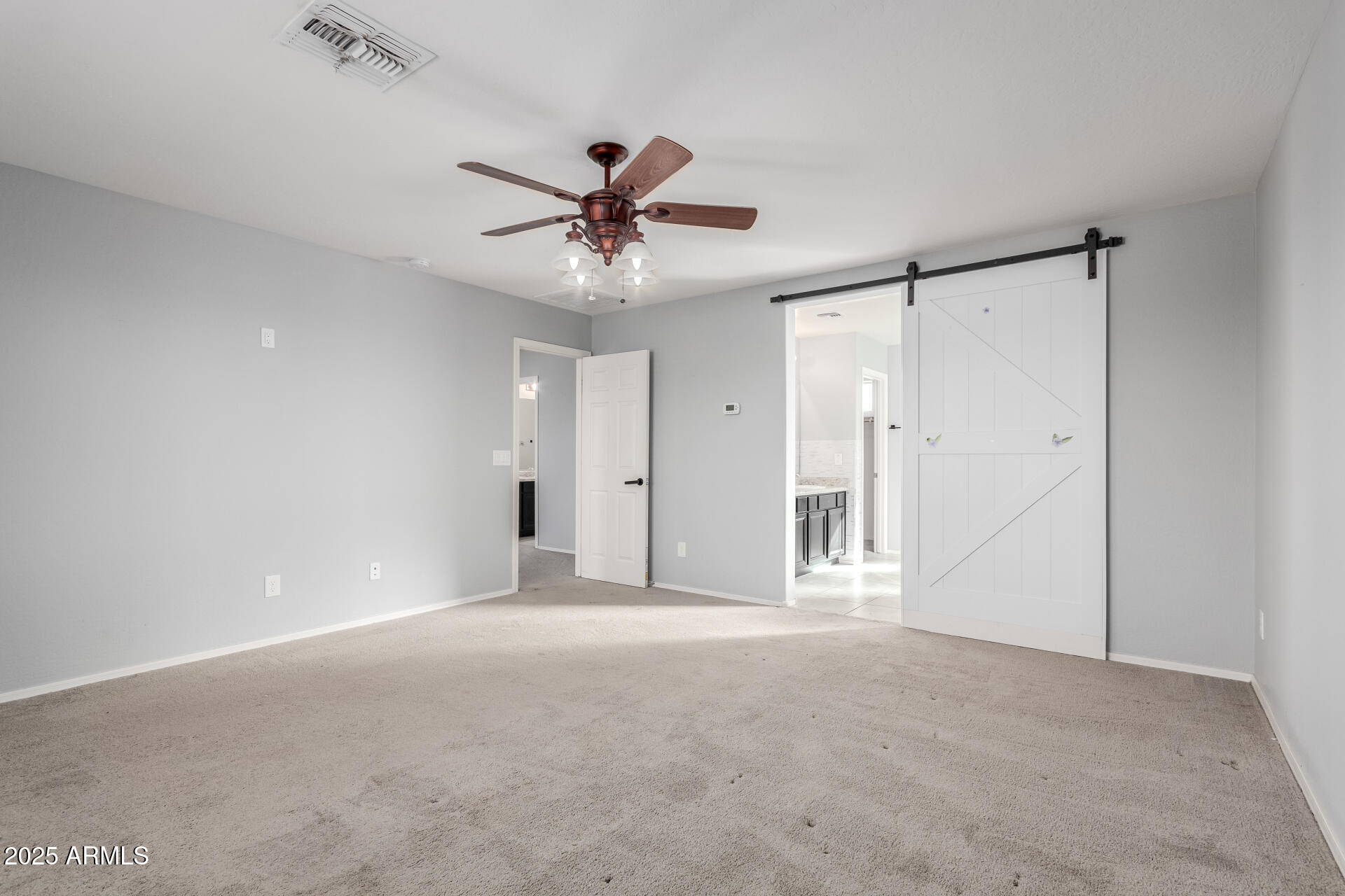 10204 W LAWRENCE Lane