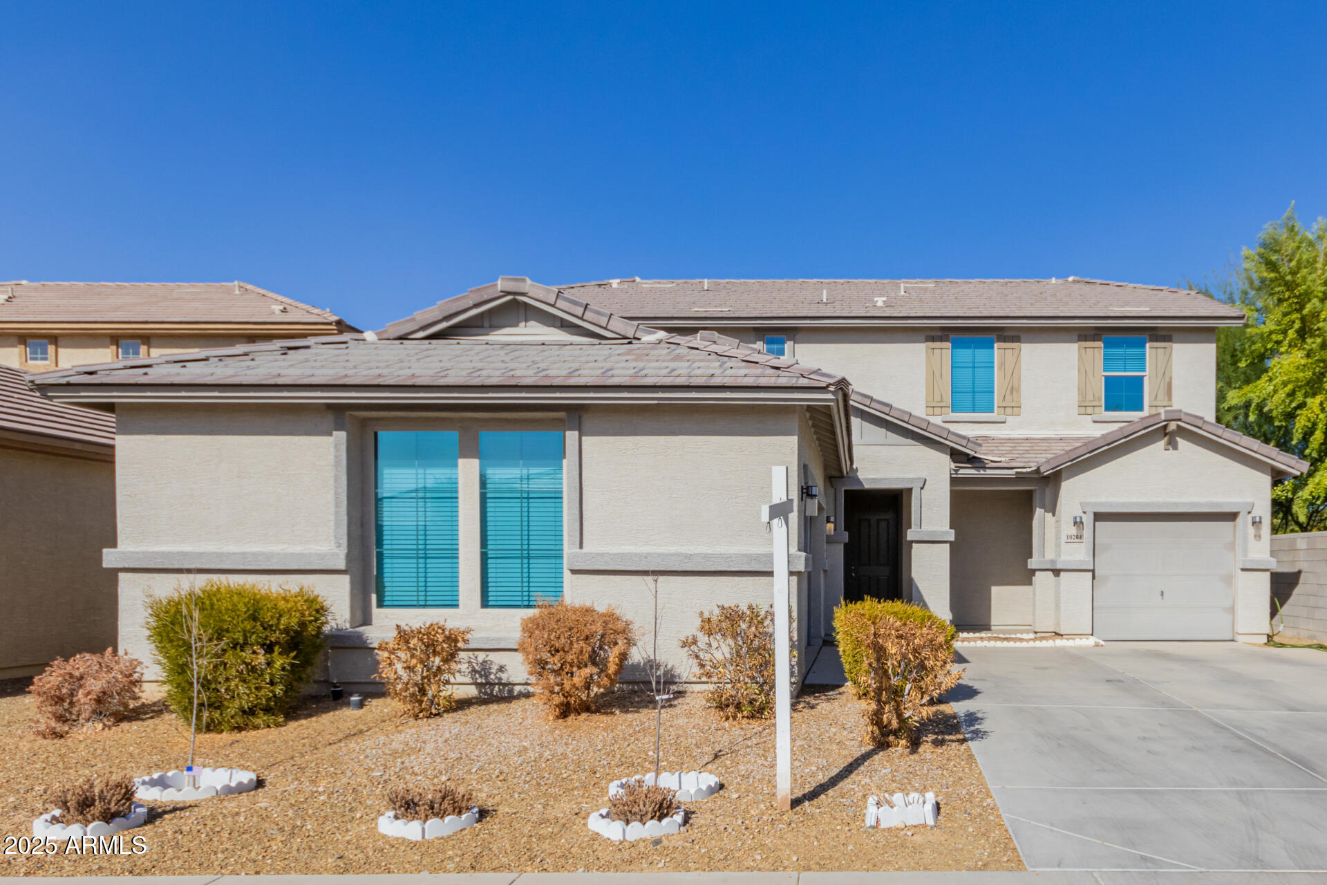 10204 W LAWRENCE Lane