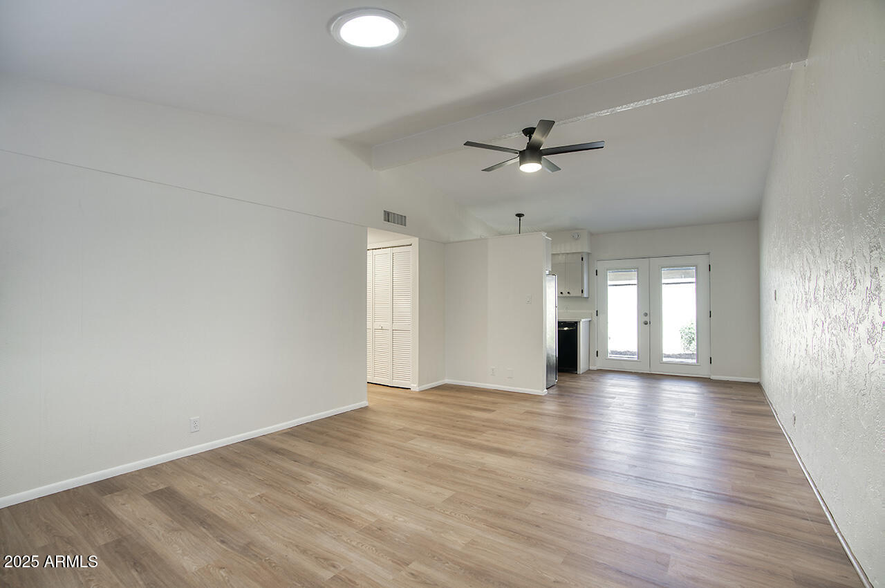 1320 E BETHANY HOME Road 24