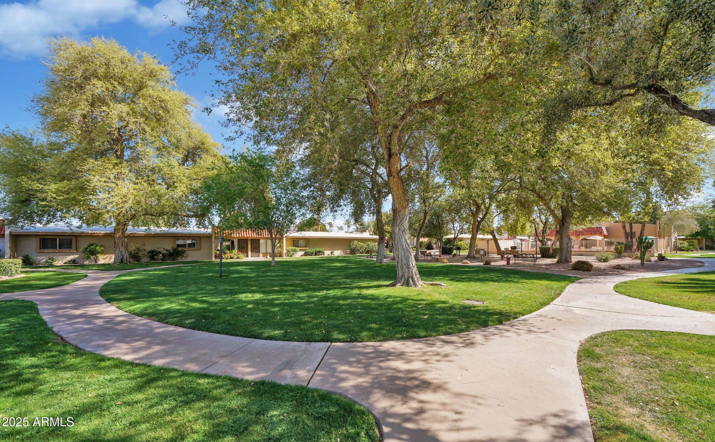 1320 E BETHANY HOME Road 24