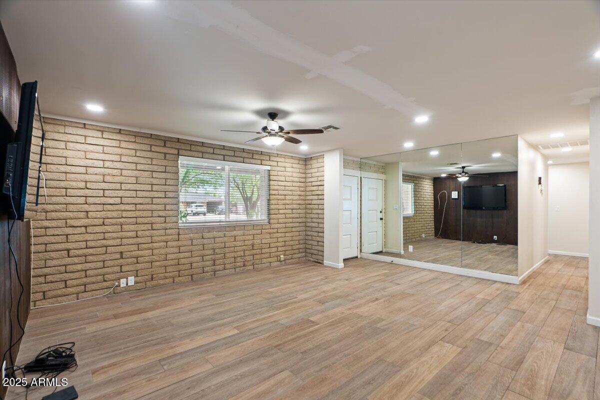 7226 E VIRGINIA Avenue