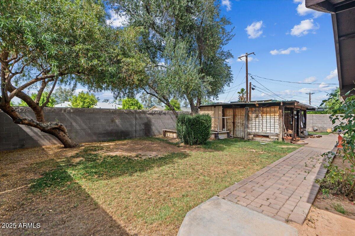 7226 E VIRGINIA Avenue