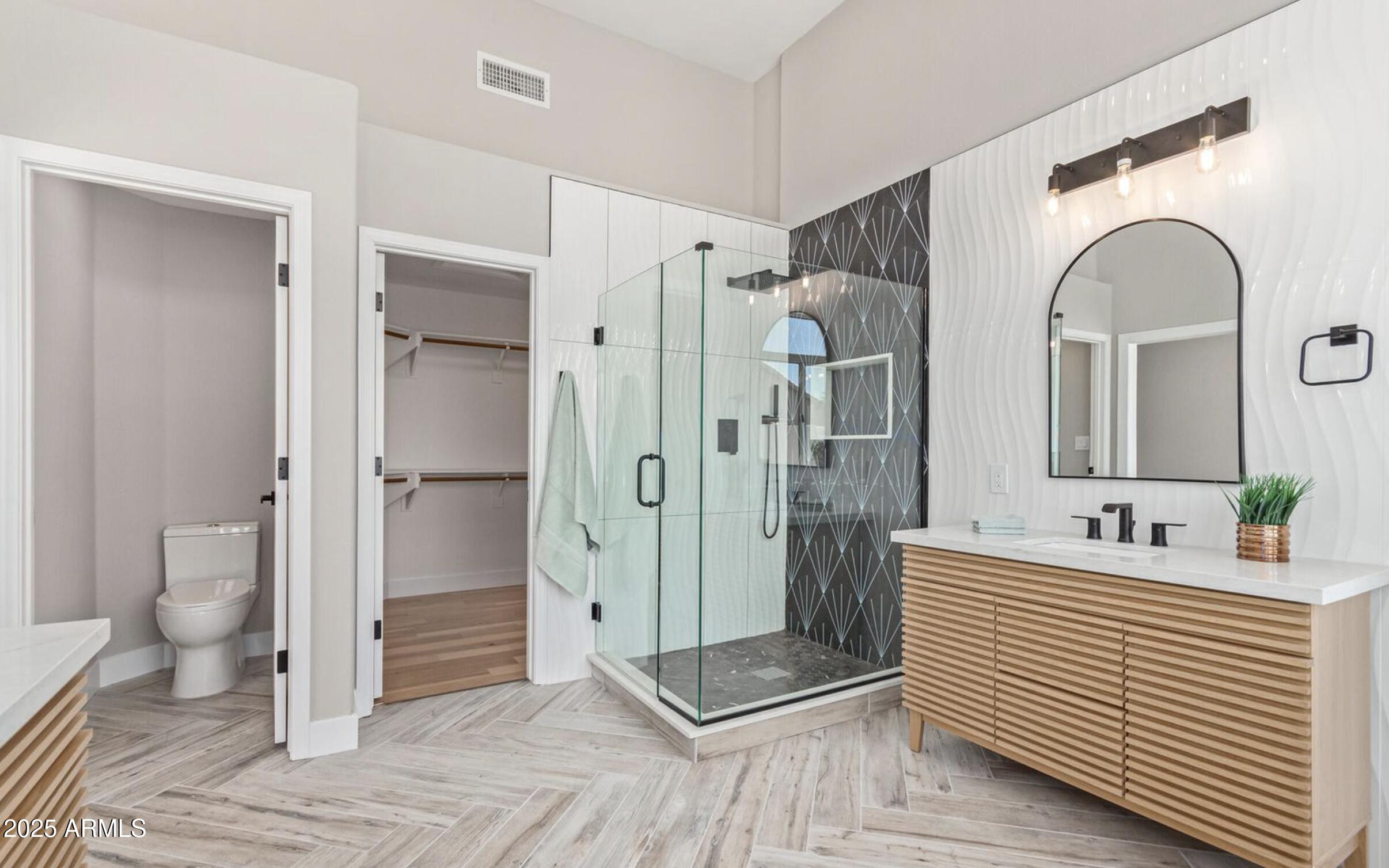 6809 W VIA MONTOYA Drive