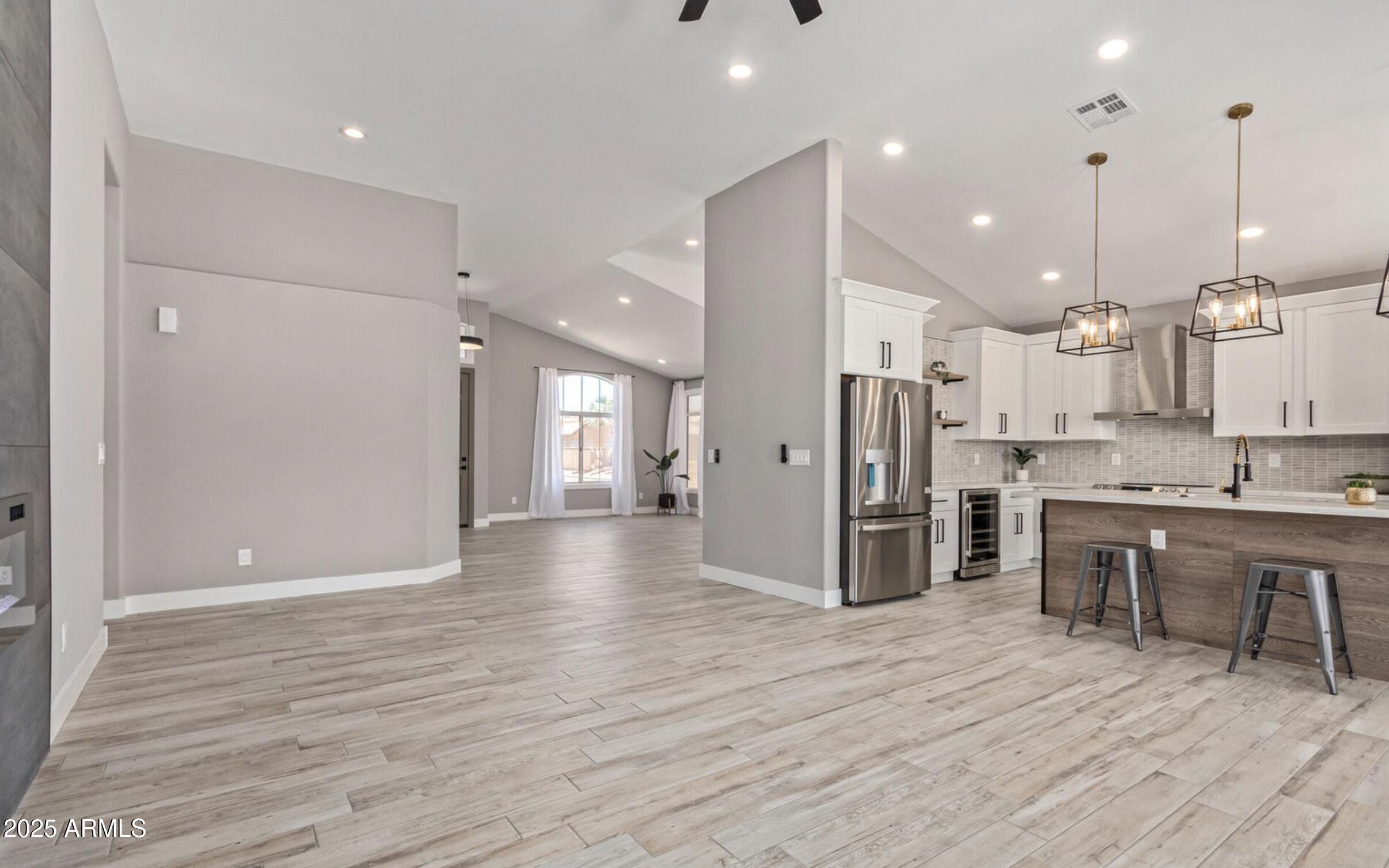 6809 W VIA MONTOYA Drive