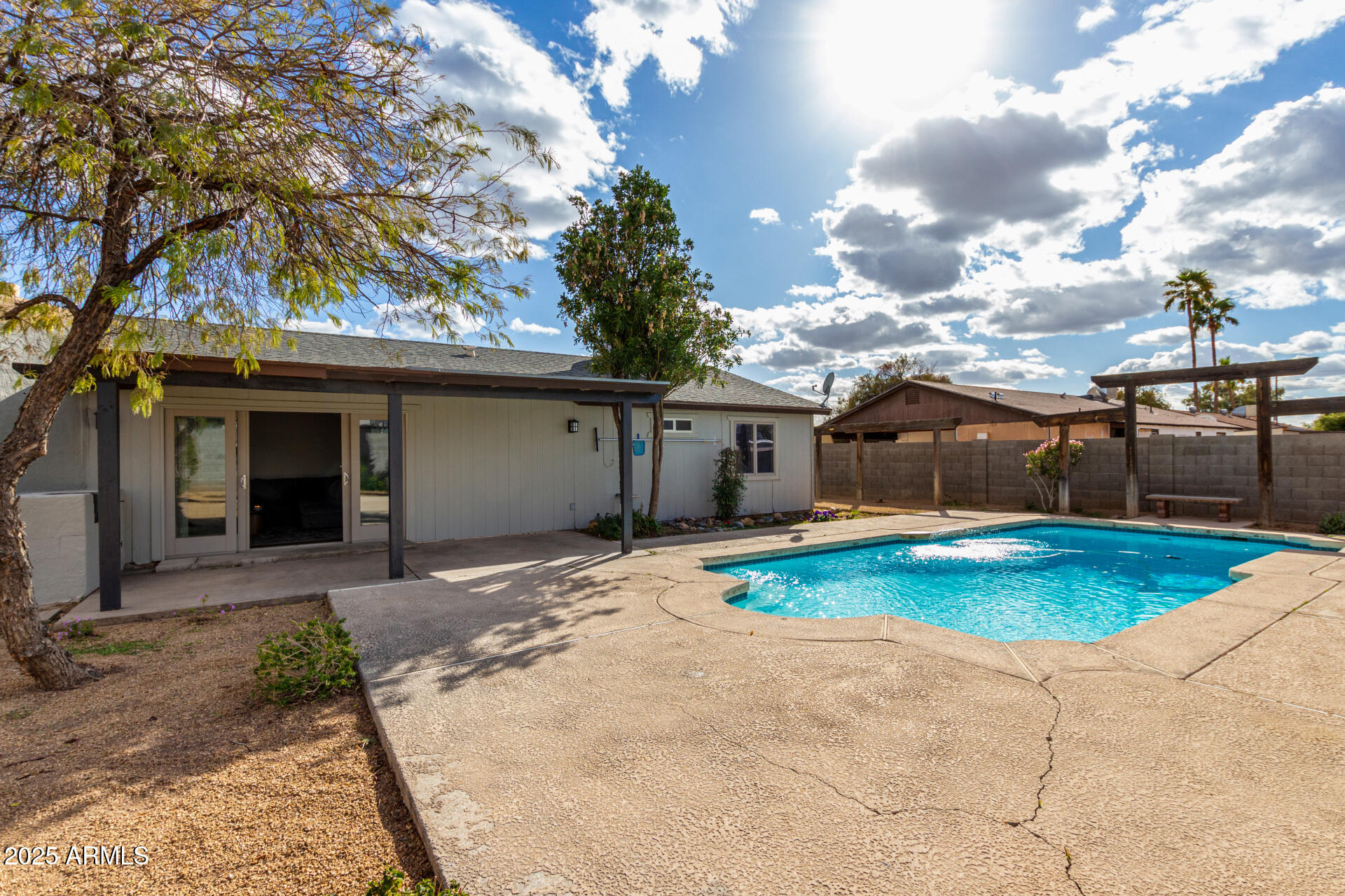 4026 E CAPTAIN DREYFUS Avenue