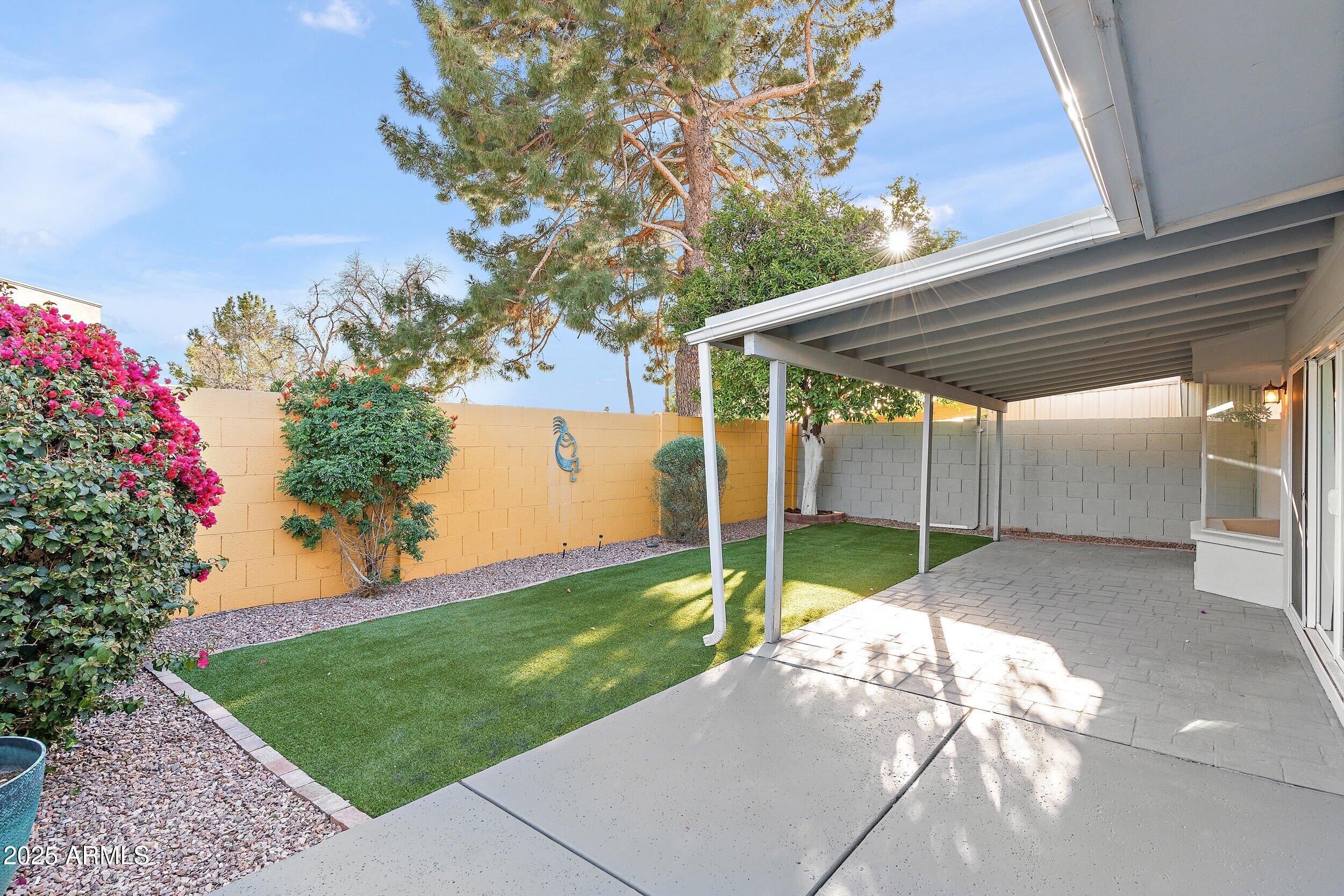 7819 E COOLIDGE Street