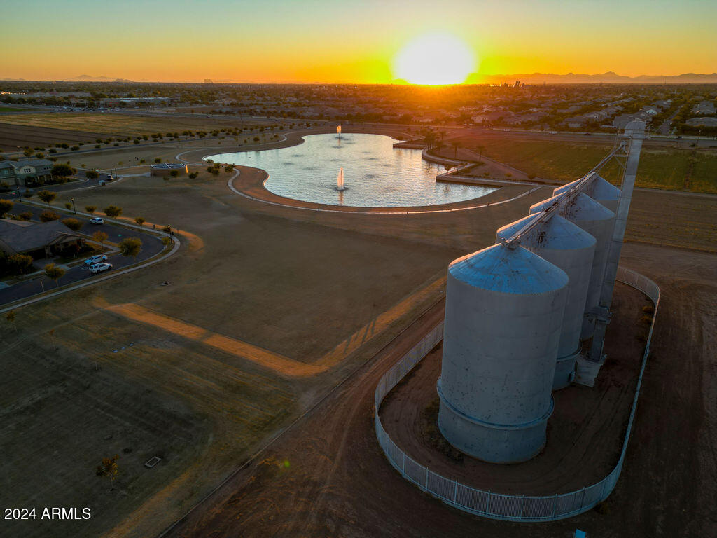 4084 E RAWHIDE Street