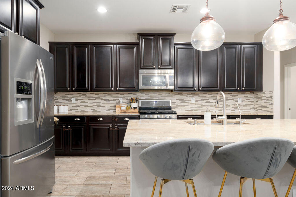 4084 E RAWHIDE Street