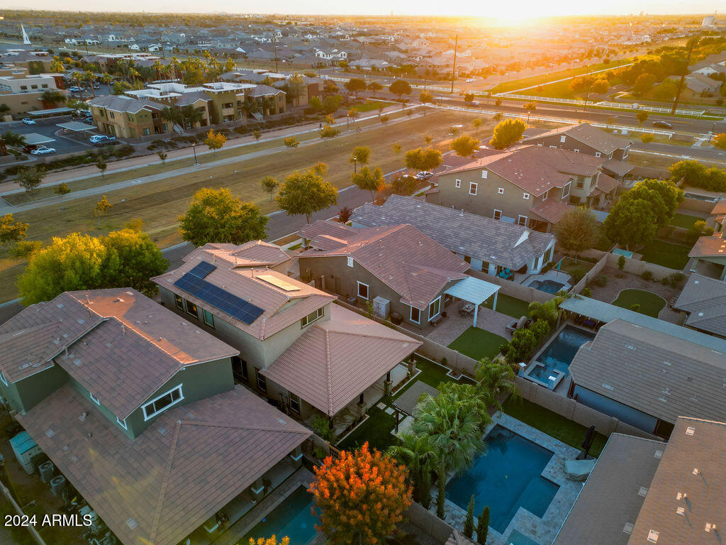 4084 E RAWHIDE Street