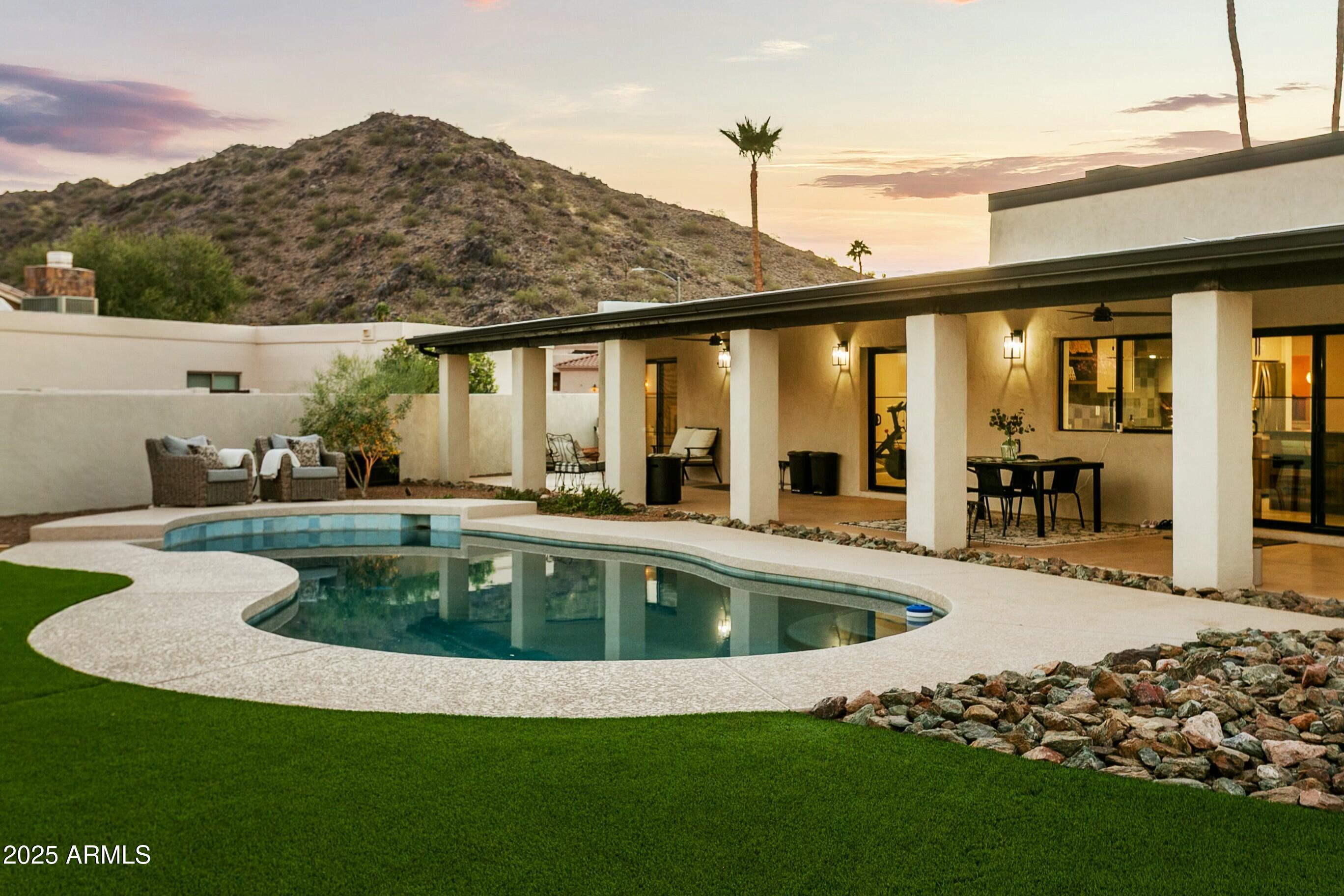 4625 E MOUNTAIN VIEW Road