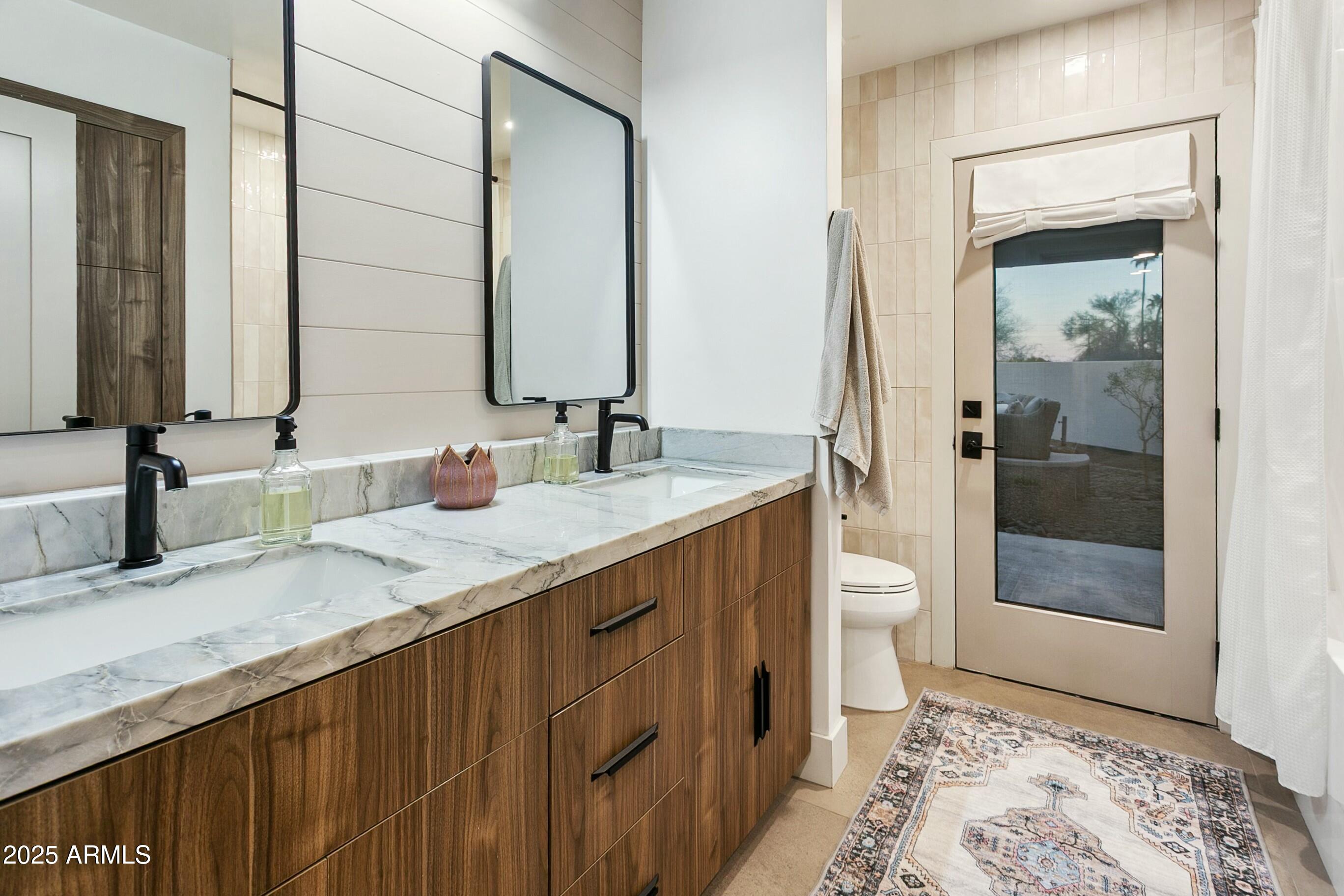 4625 E MOUNTAIN VIEW Road