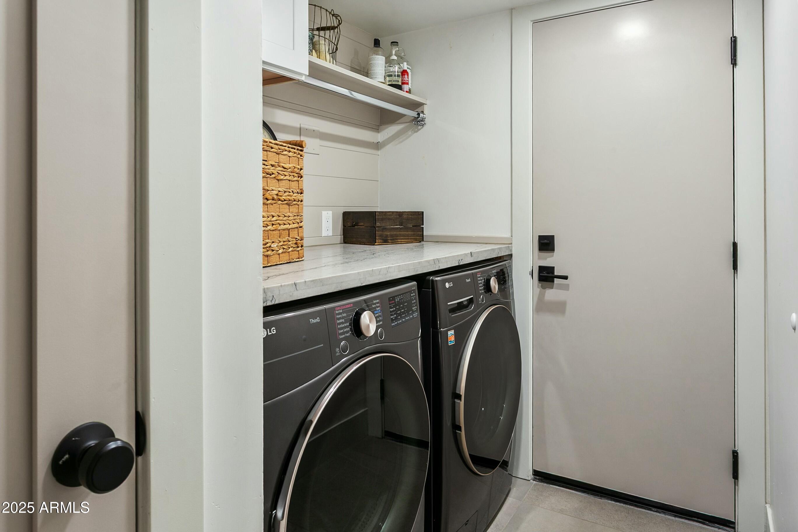 4625 E MOUNTAIN VIEW Road