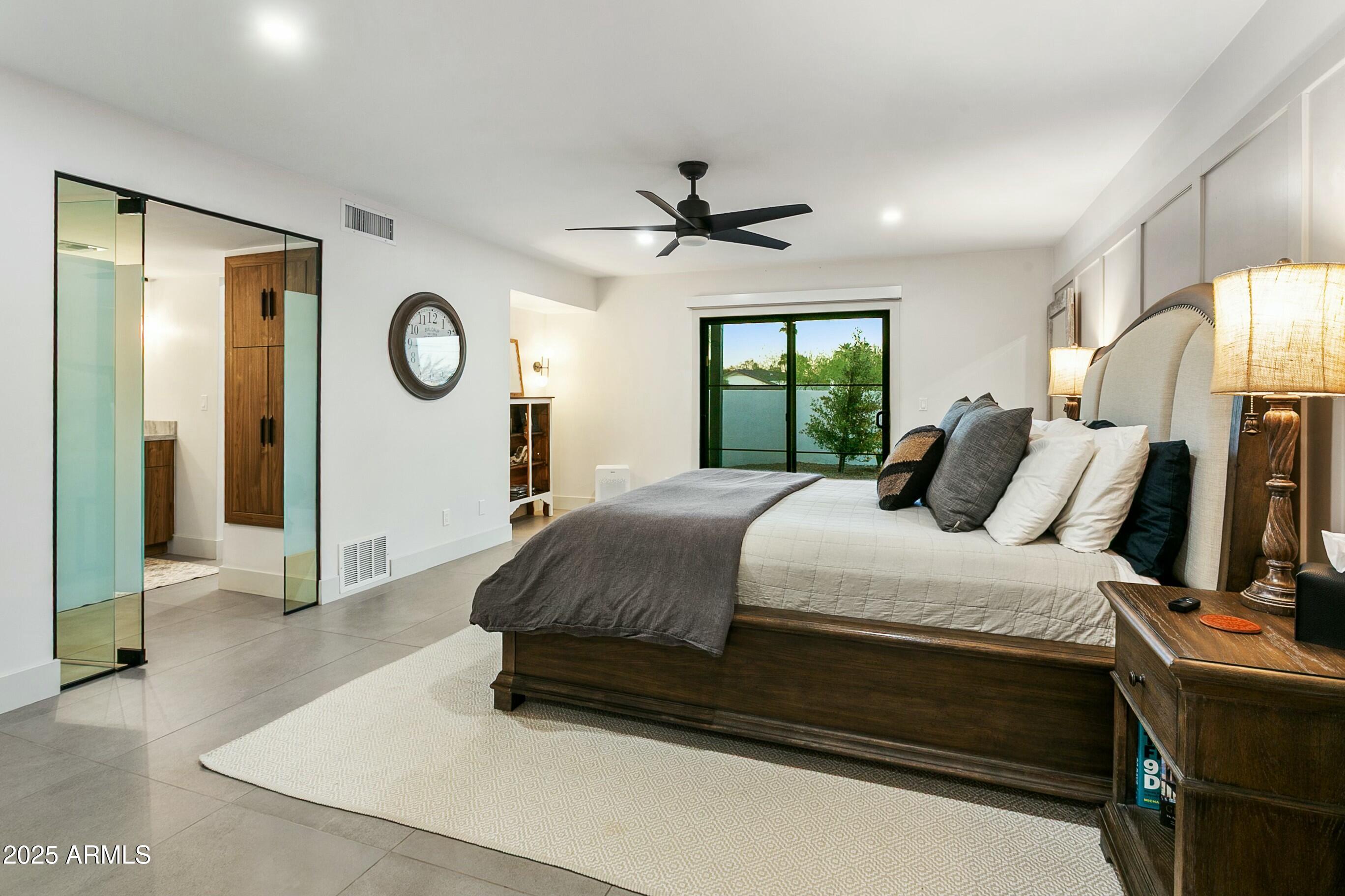 4625 E MOUNTAIN VIEW Road