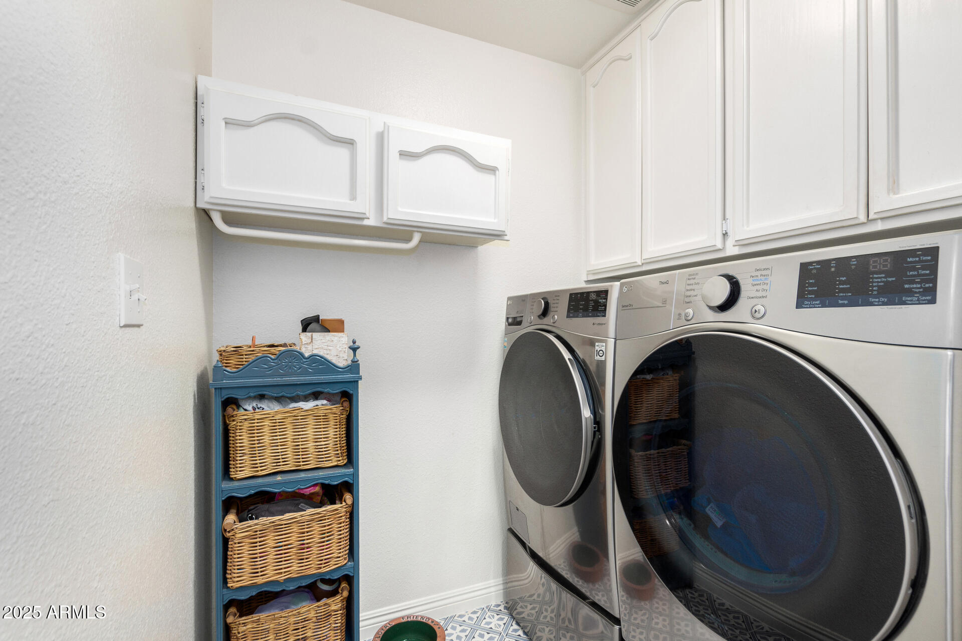 7332 E MONTEBELLO Avenue