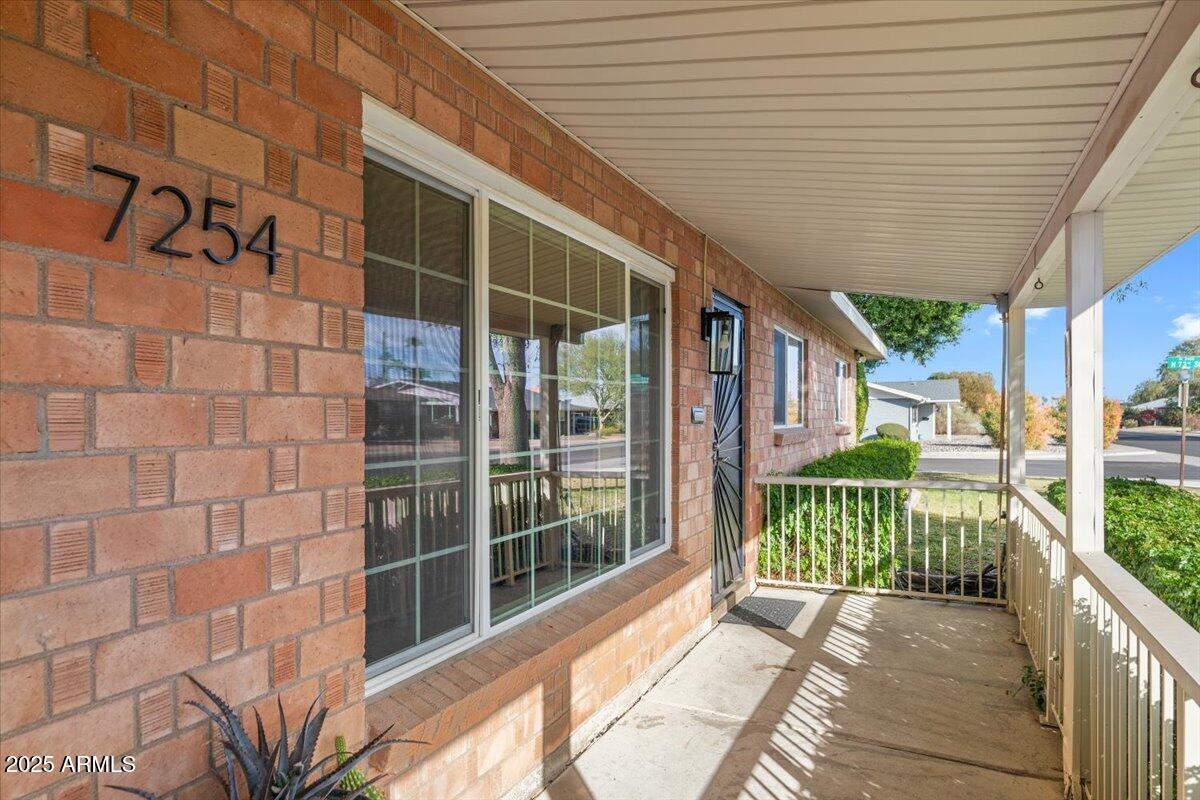 7254 E VERNON Avenue