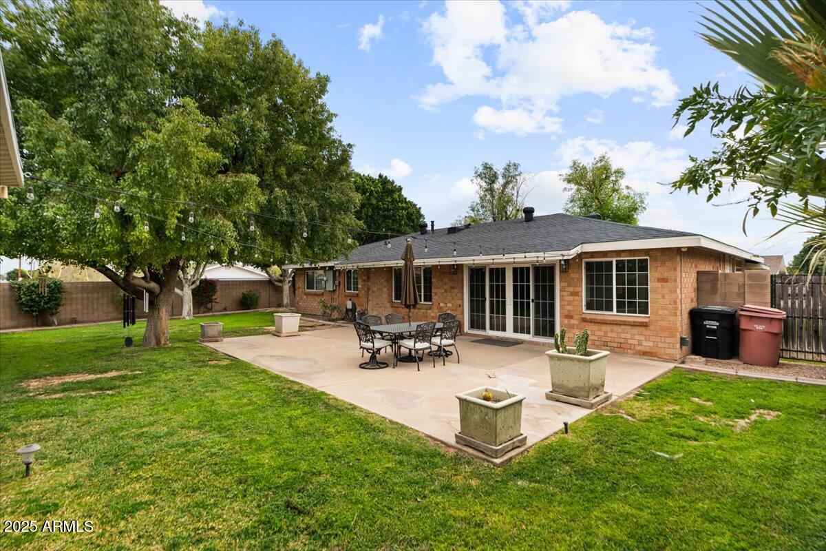 7254 E VERNON Avenue