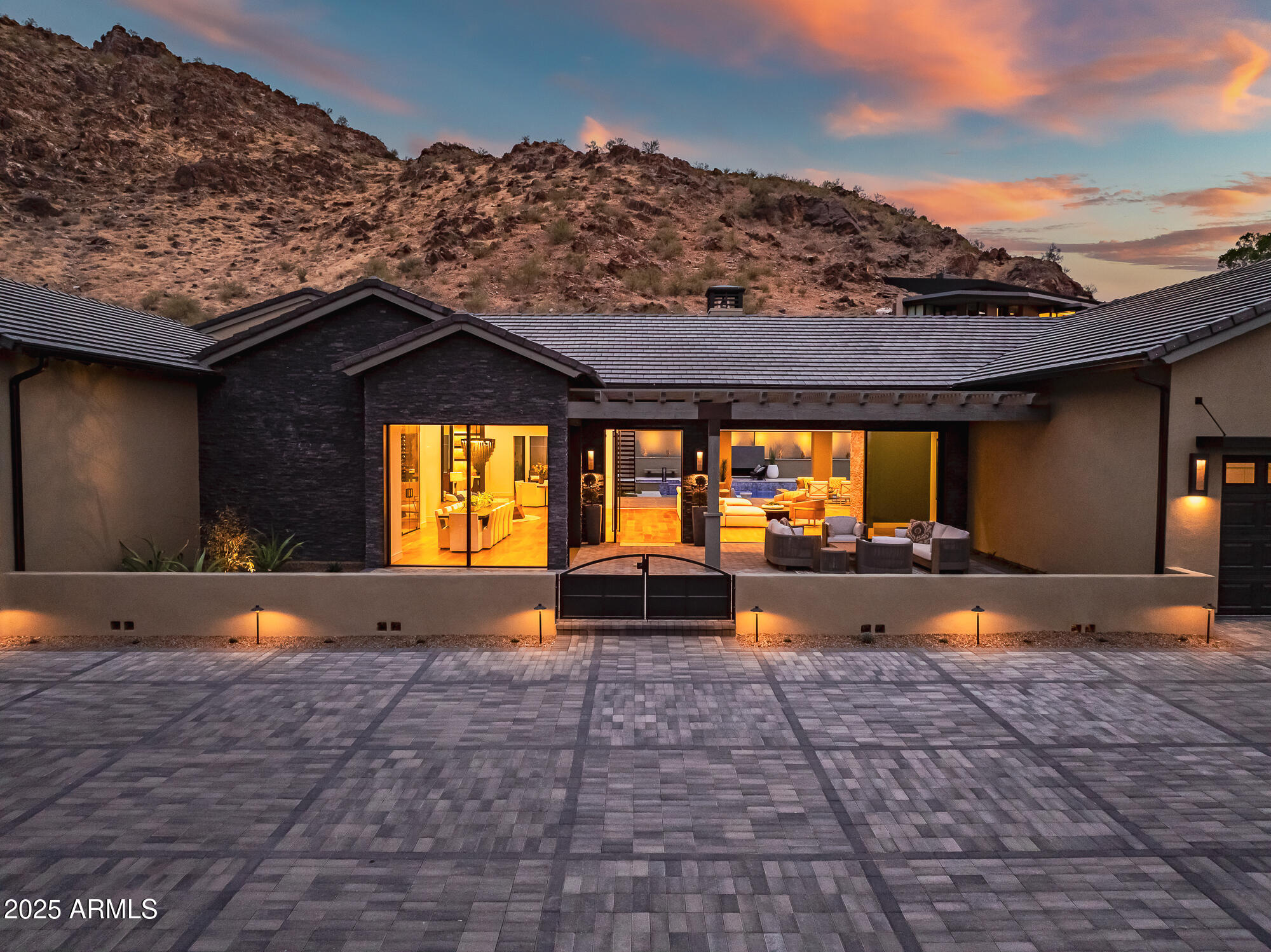 5301 E PARADISE CANYON Road