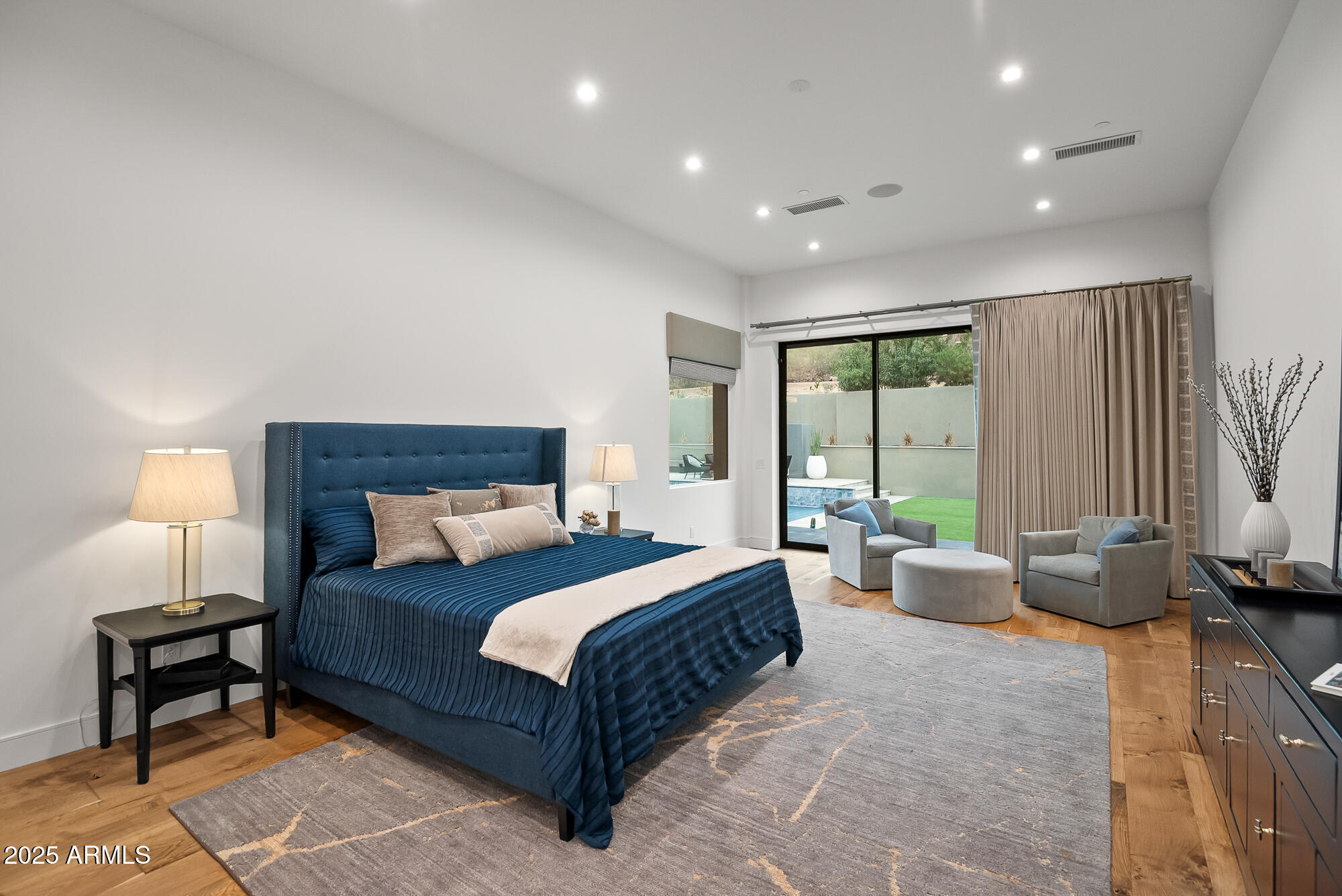 5301 E PARADISE CANYON Road