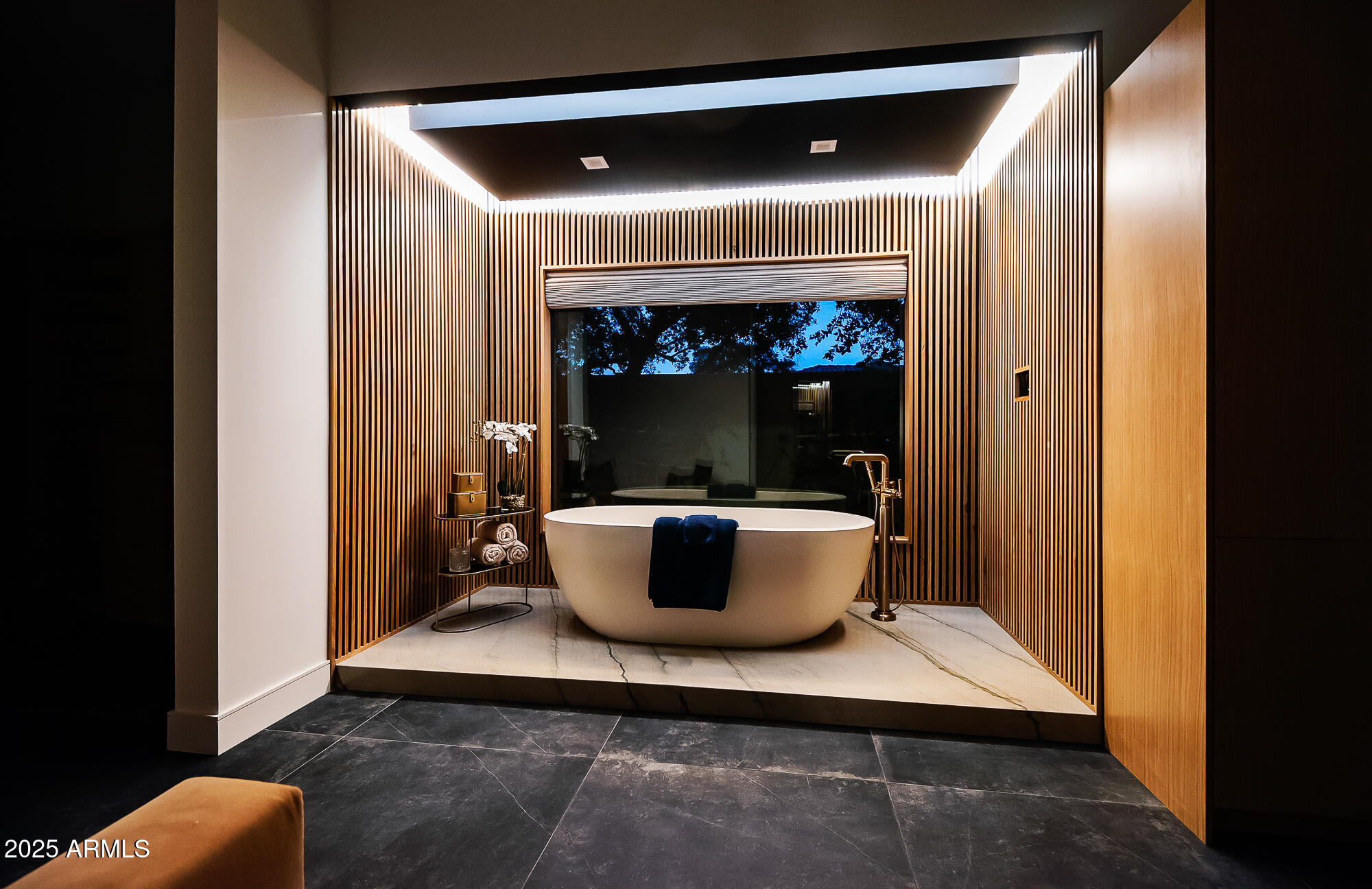 5301 E PARADISE CANYON Road