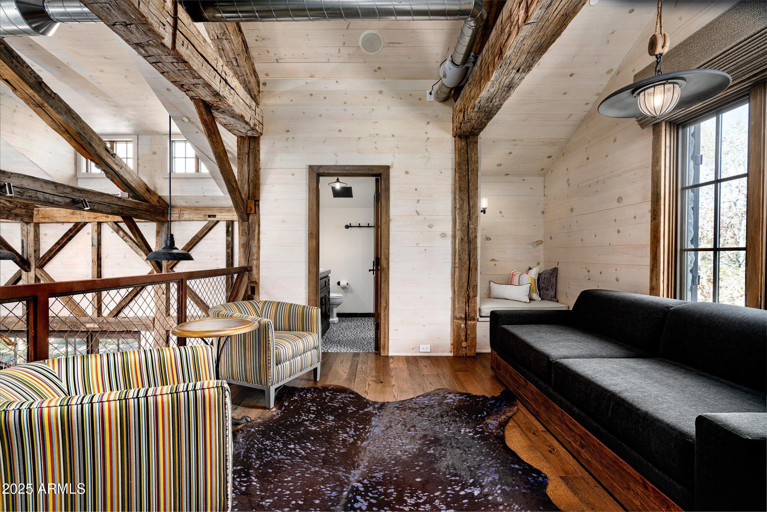 5858 E CABALLO Drive