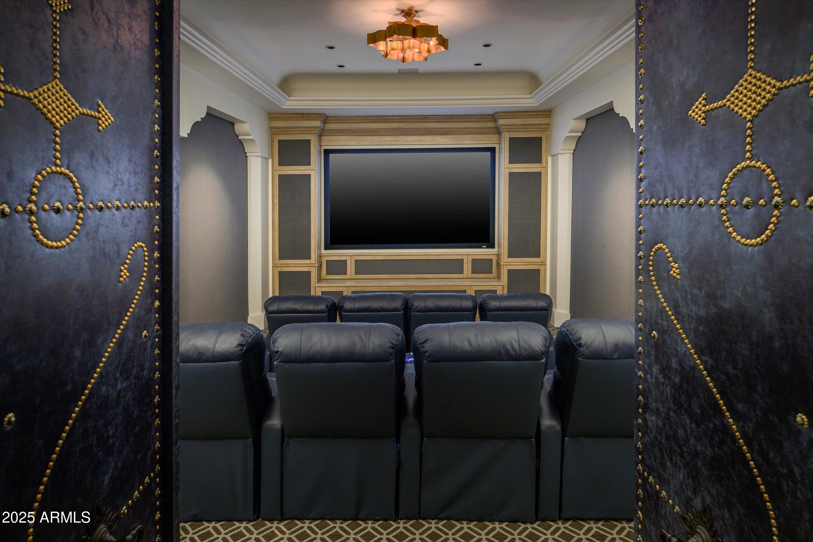 5858 E CABALLO Drive