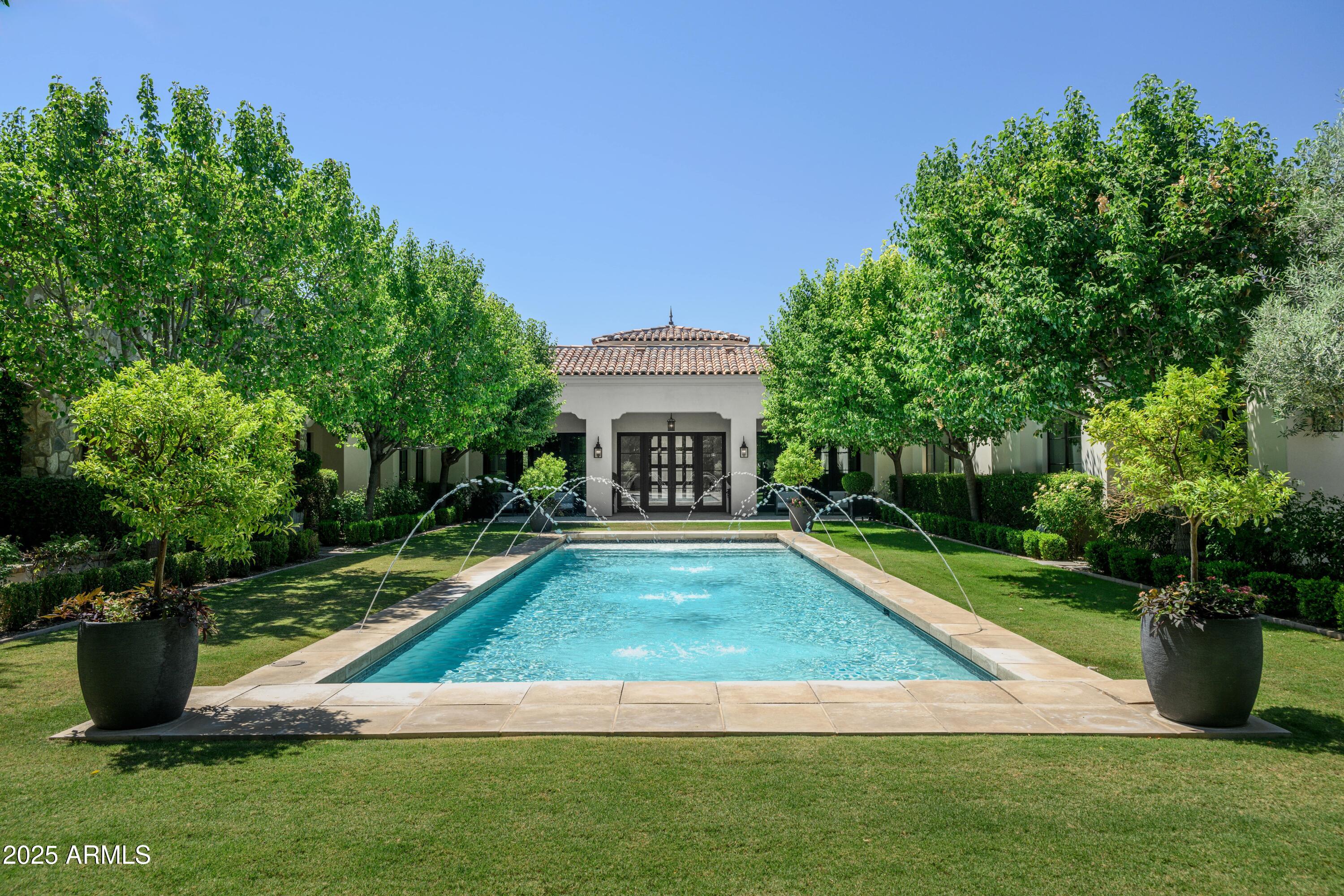 5858 E CABALLO Drive