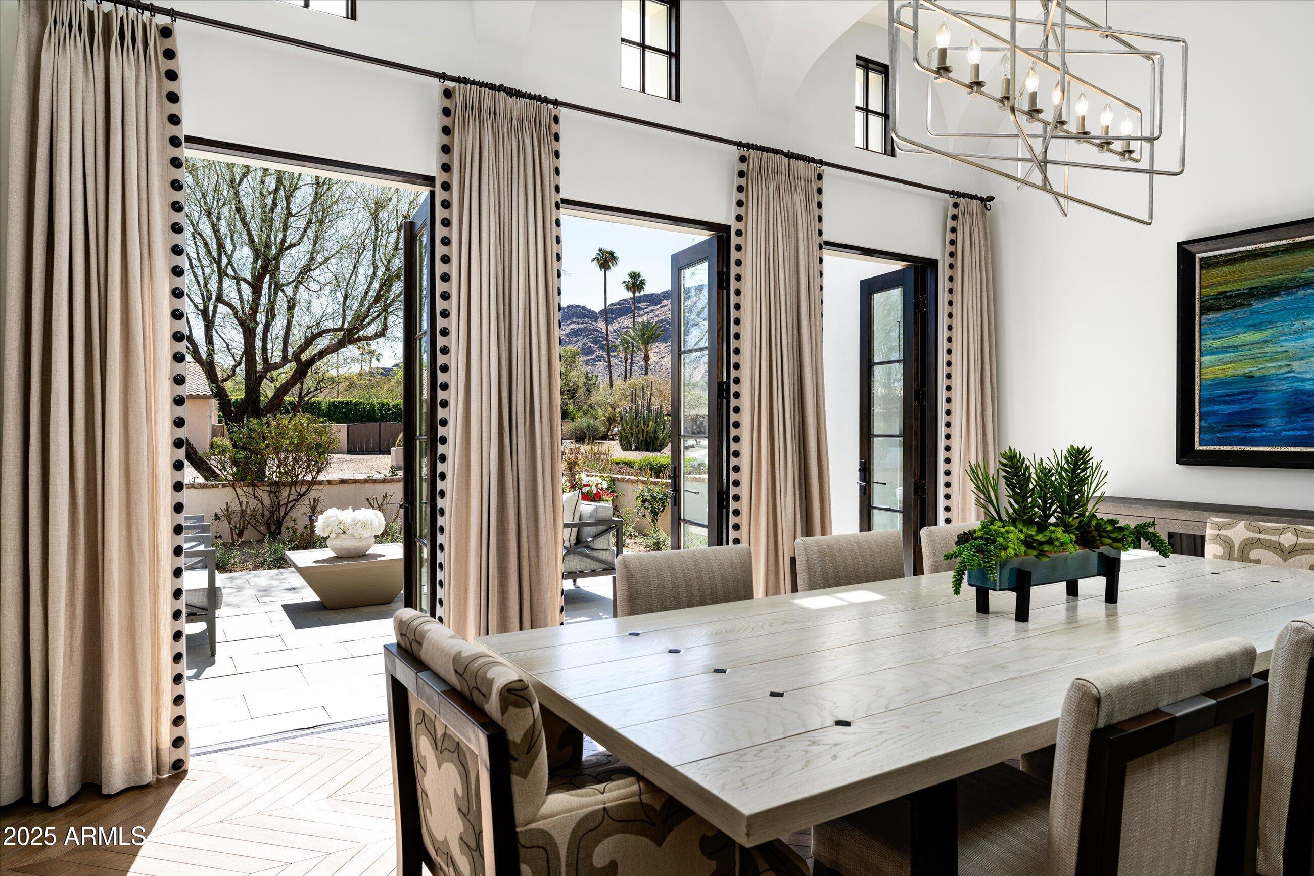 5858 E CABALLO Drive