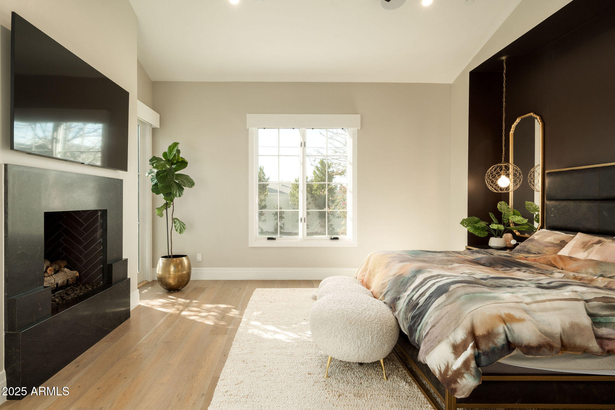 6455 E CALLE DEL MEDIA