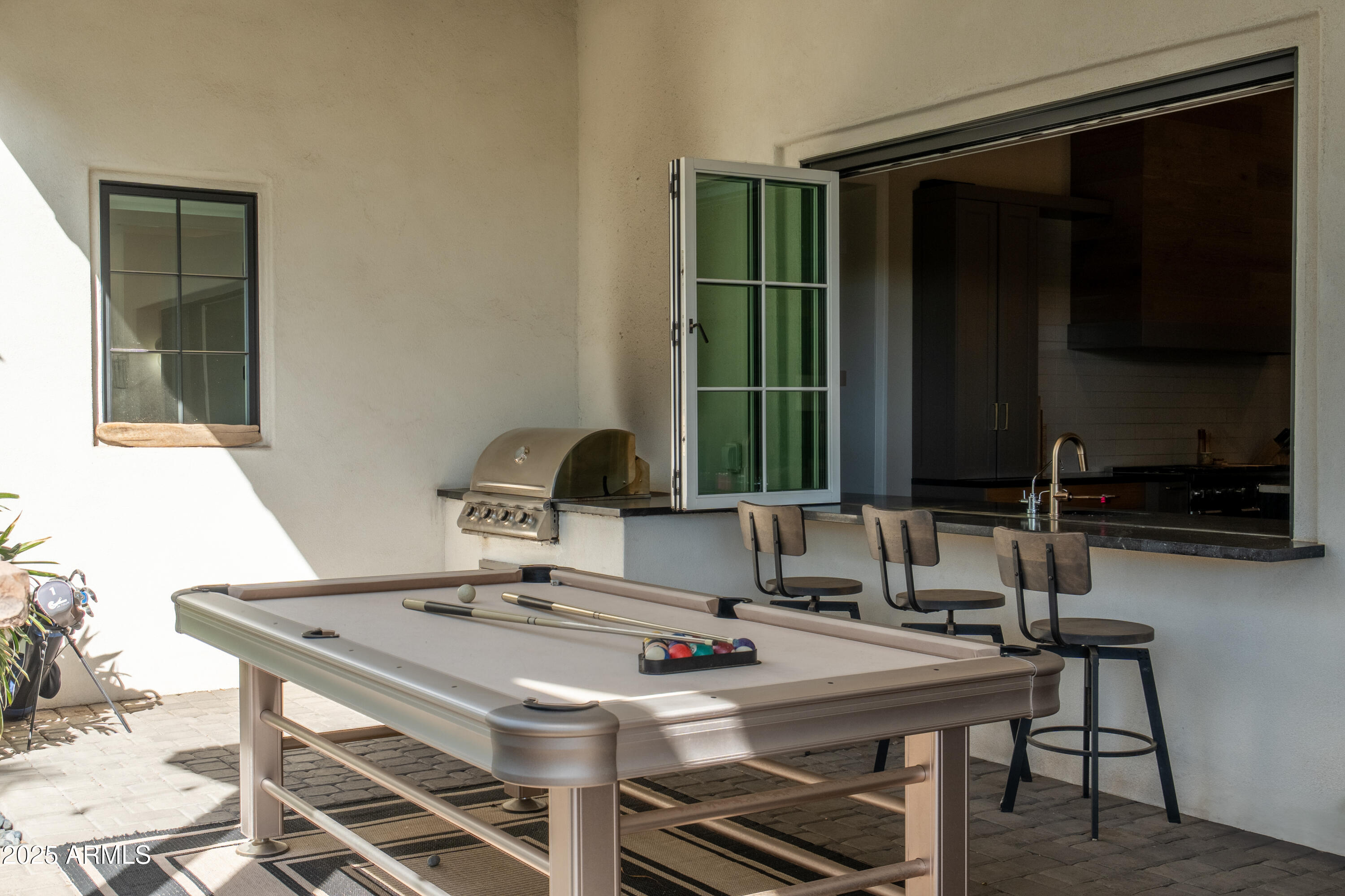 6455 E CALLE DEL MEDIA