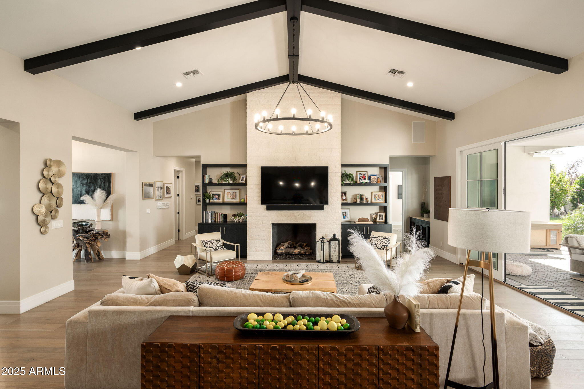 6455 E CALLE DEL MEDIA