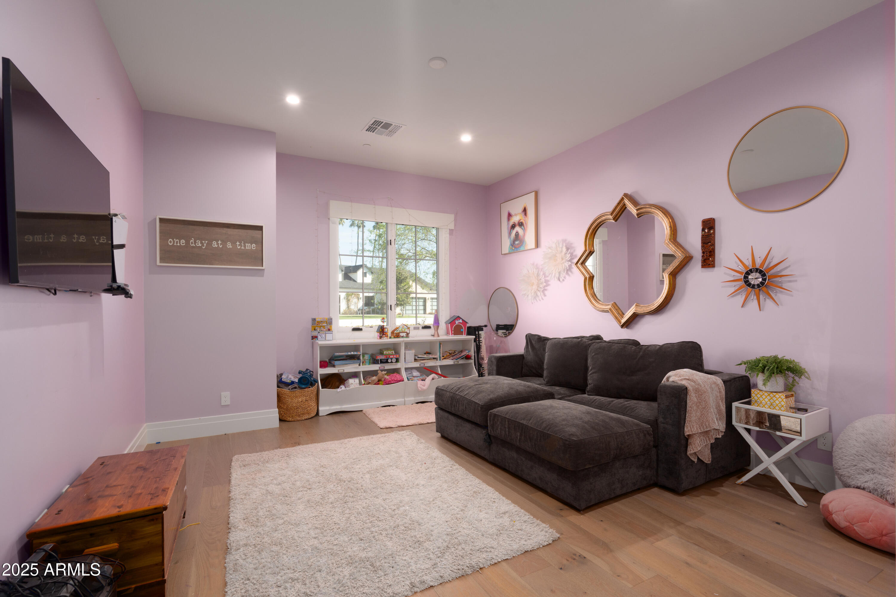 6455 E CALLE DEL MEDIA