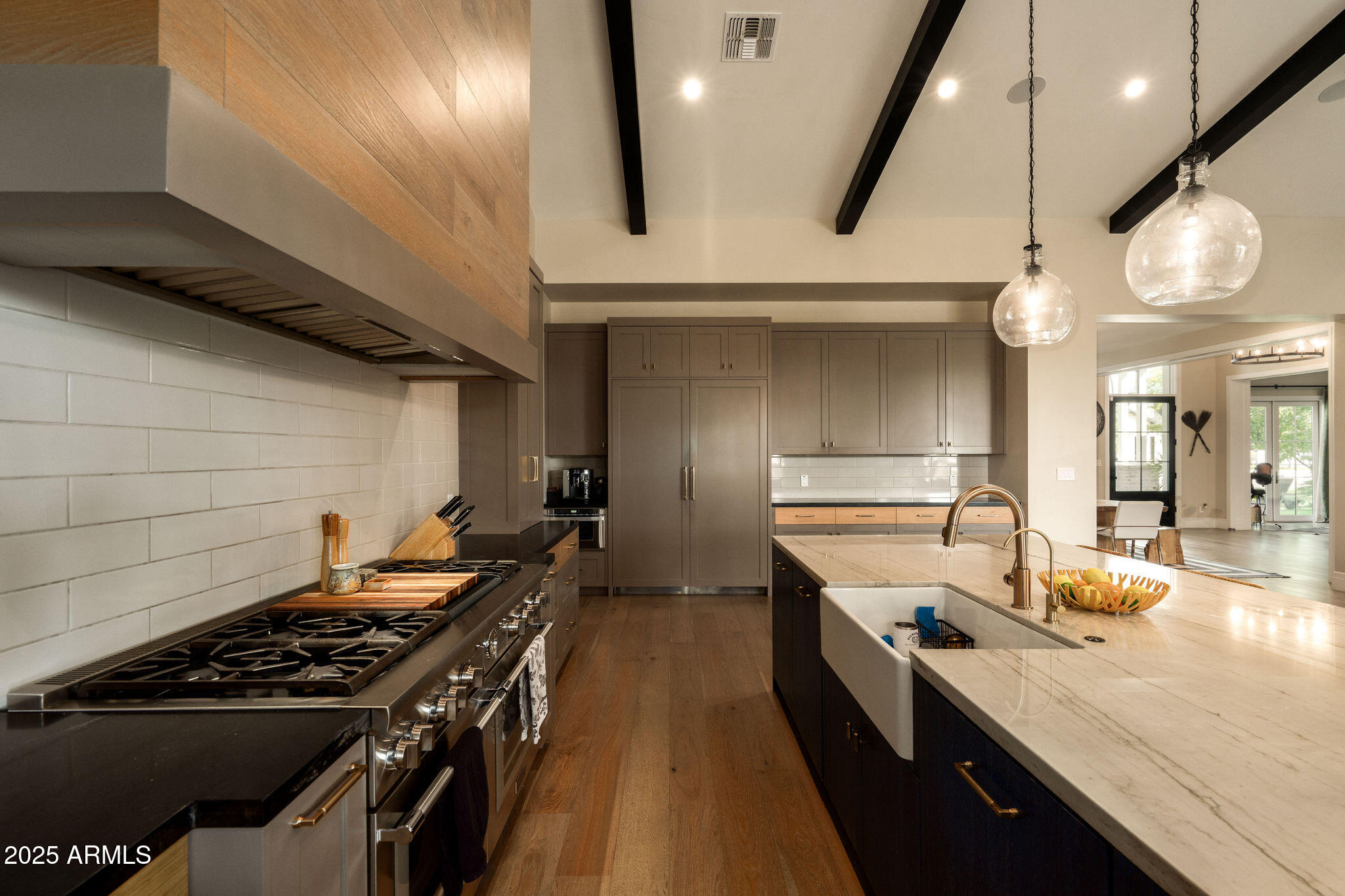 6455 E CALLE DEL MEDIA