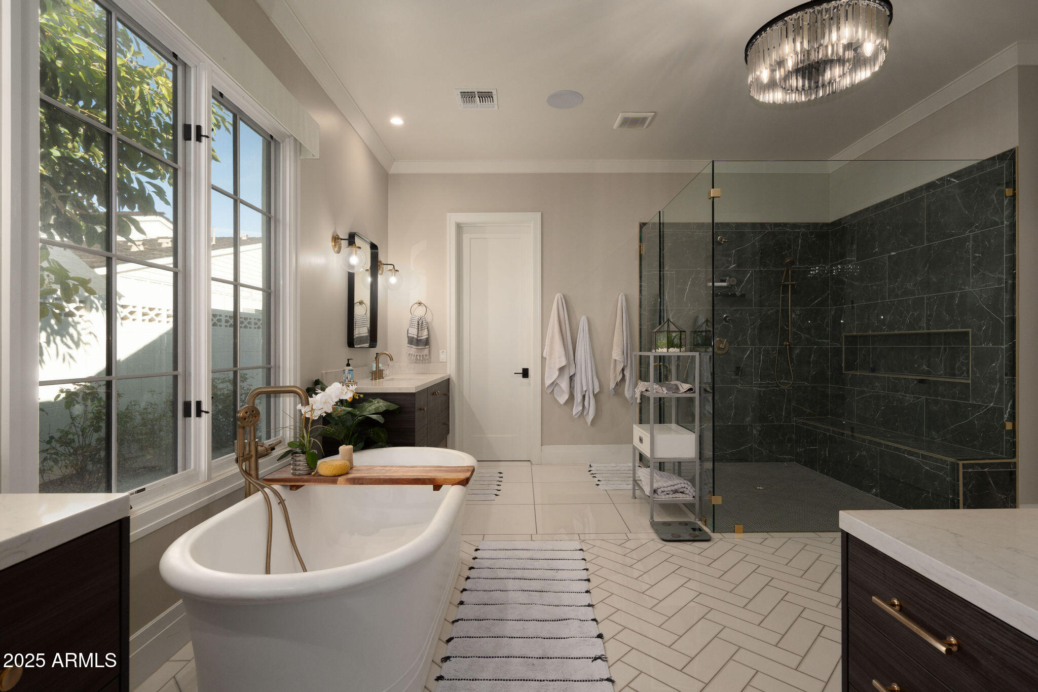 6455 E CALLE DEL MEDIA