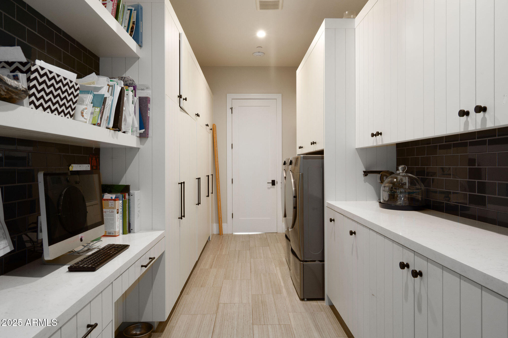 6455 E CALLE DEL MEDIA